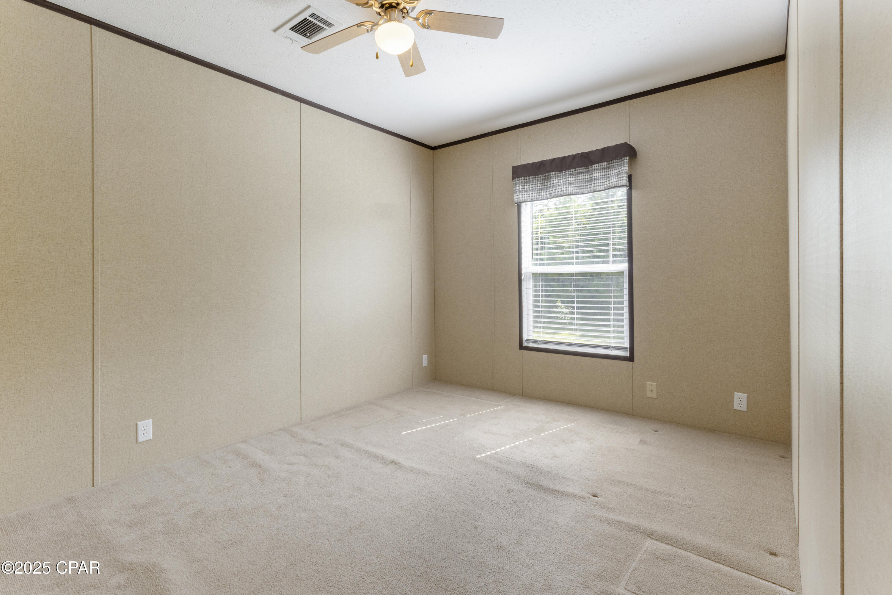 Ufgmj7a4xm2kjdcvy3ofcxnox_4kcypl5y56urwo05a