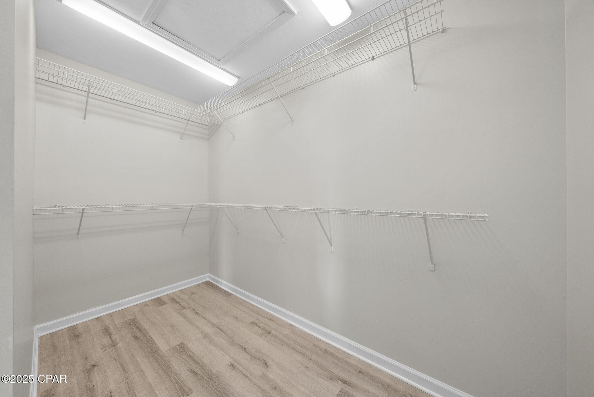 Bogrnwymoamh6ffnthibyzviajzmmtrmu0eeji5uepk