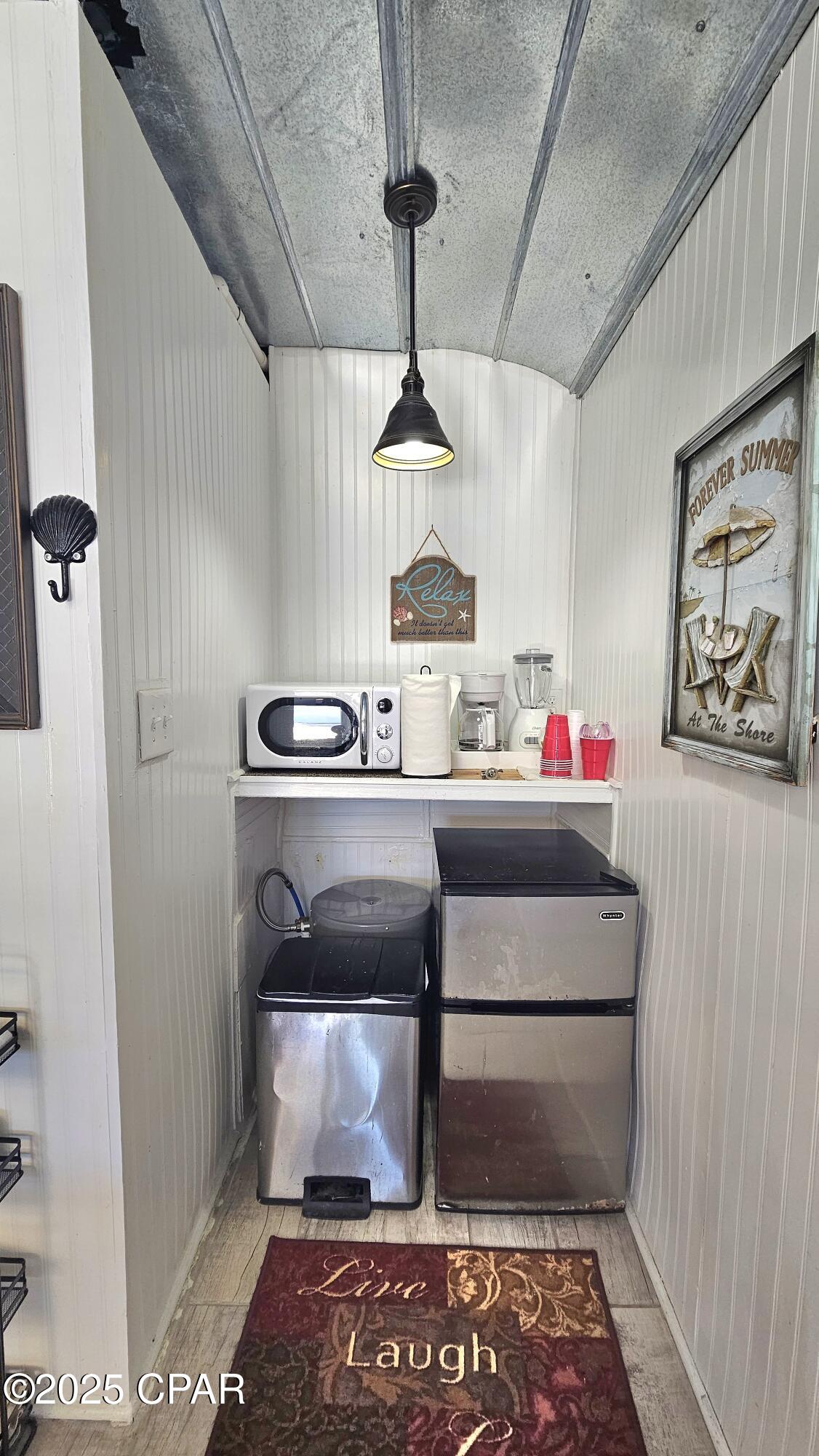 Phyrcmb1av772vj6jfsb4t4nqg8xidvmwjfa7l4yj4c