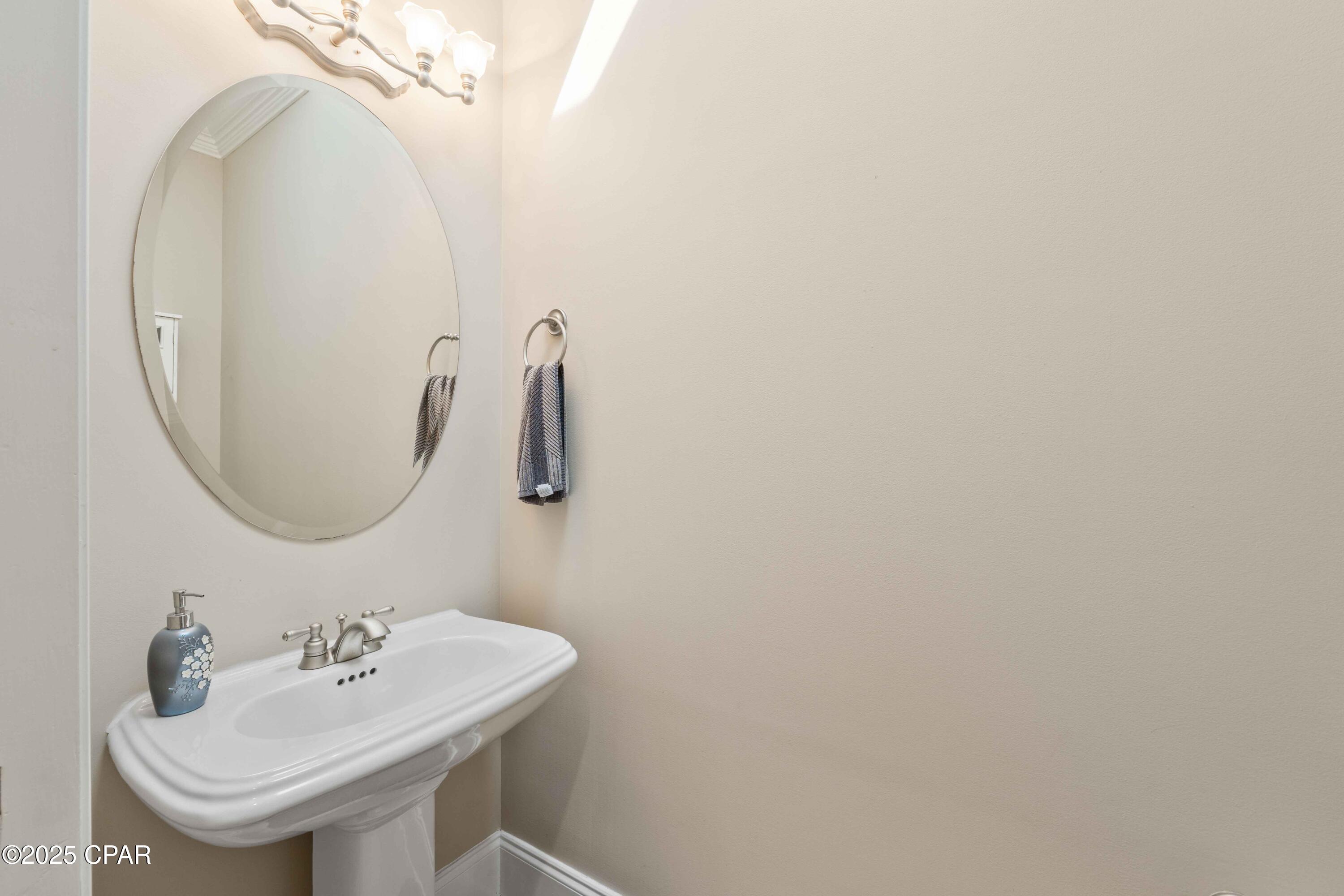 Bnaav7dy1xomytliyq3c Y43ptxuehi9ahednvjmafk