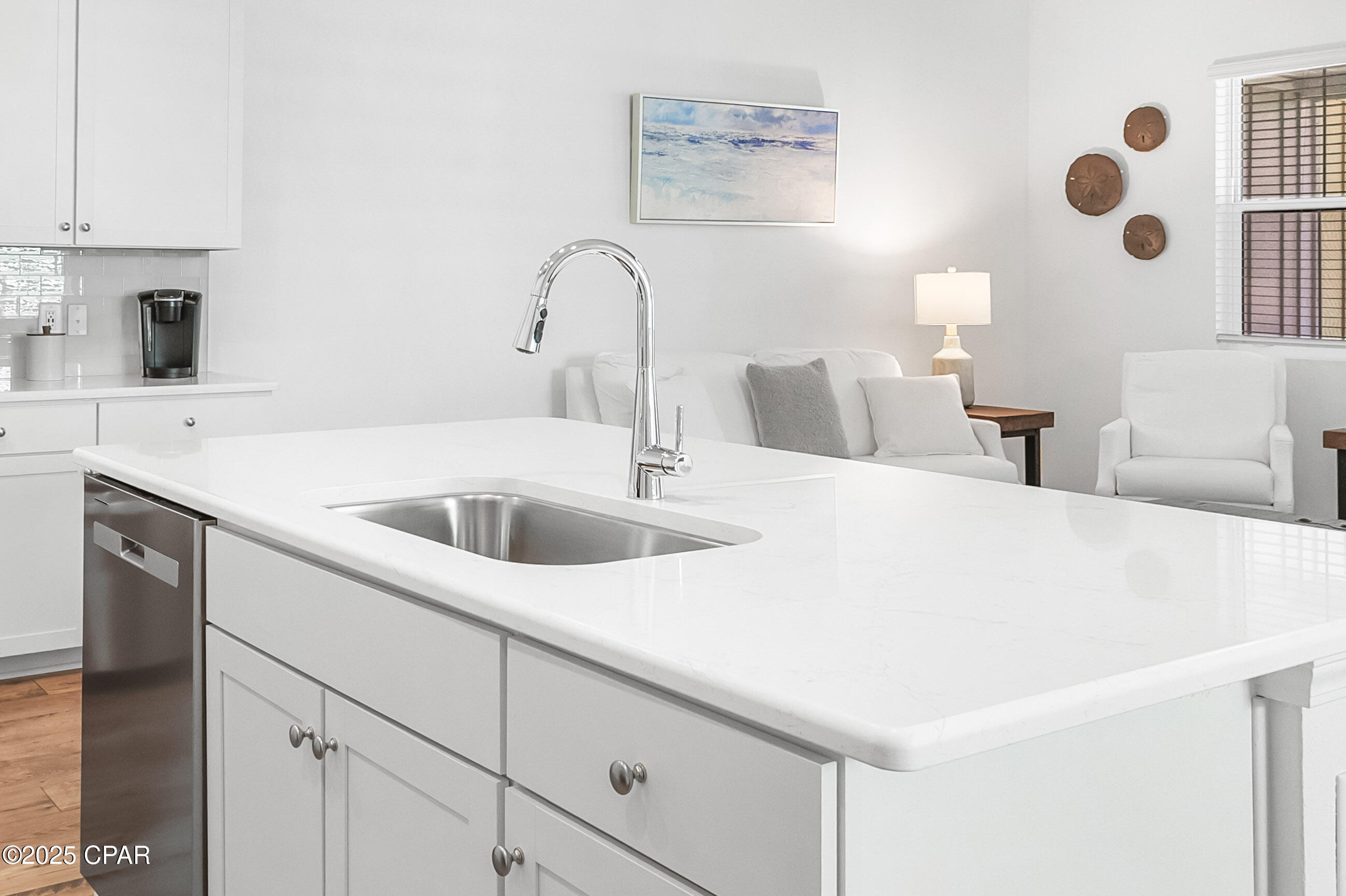 Le6nujvyichpsdme6uoqjqdqrf6tdwsqcvkalkqyjxa