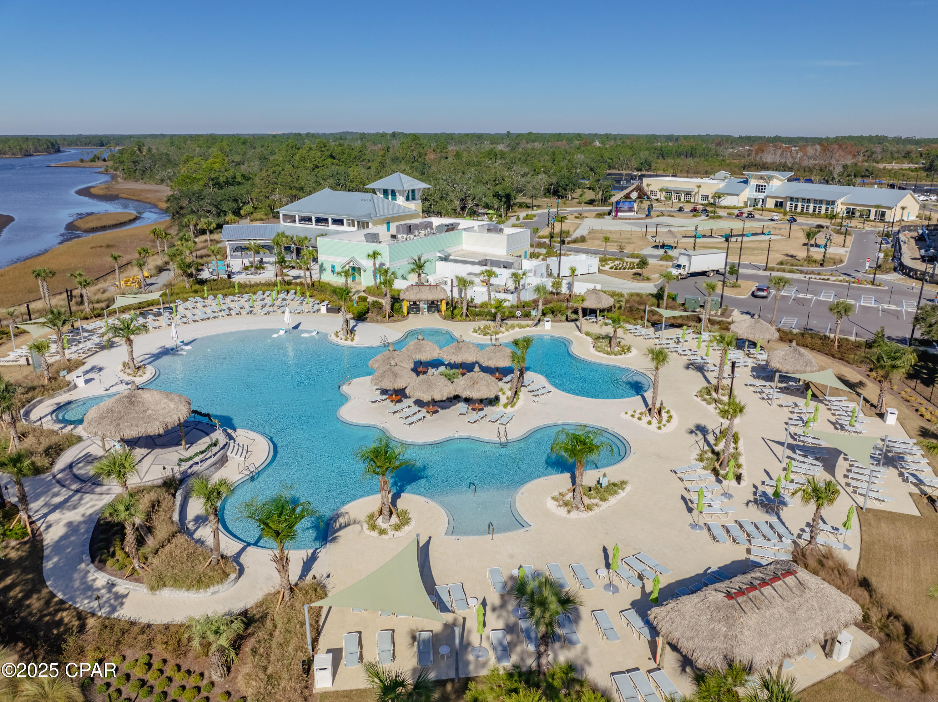 Nuybm5yrk6yic E6h6qafrmdlzppxhtkbyi2m1cnsrs