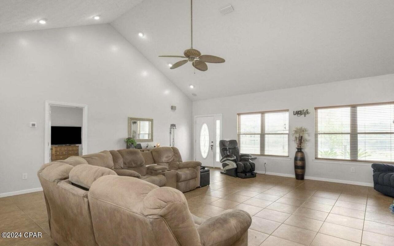  Pxfeu6cm4qkurpg5hcsclsn P4irnxlm5rou9d R C