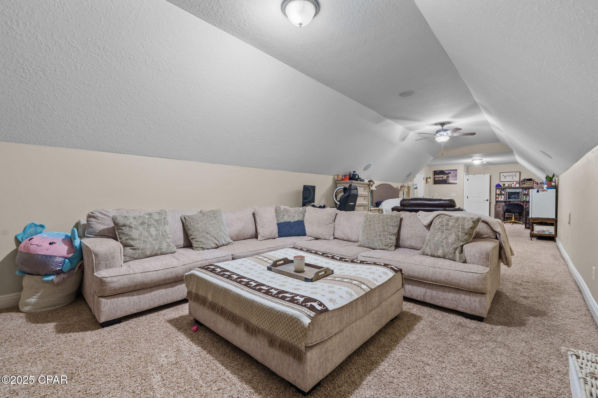 Listing photo id 40 for 111 Lake Merial Boulevard