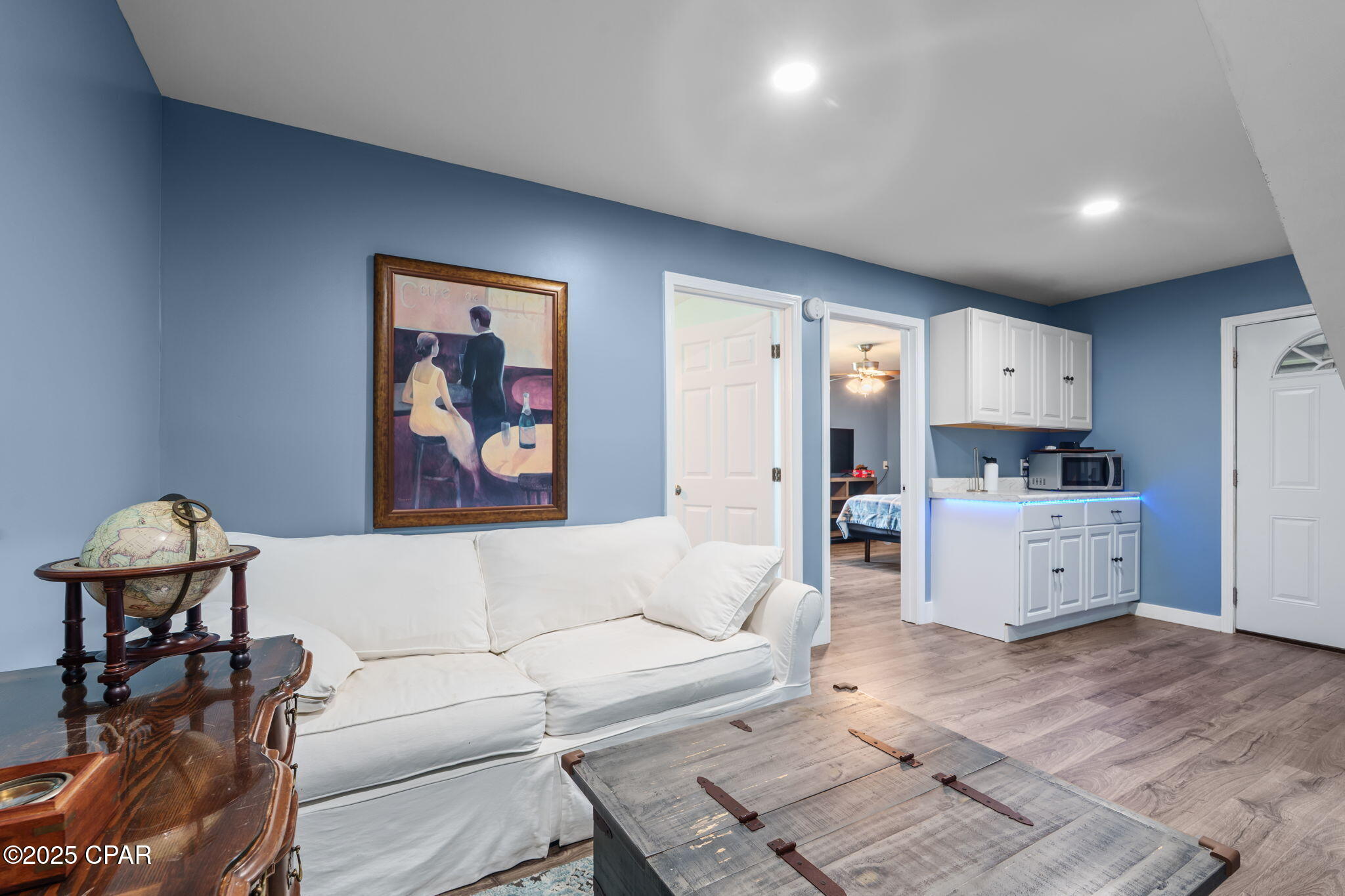 Listing photo id 53 for 111 Lake Merial Boulevard