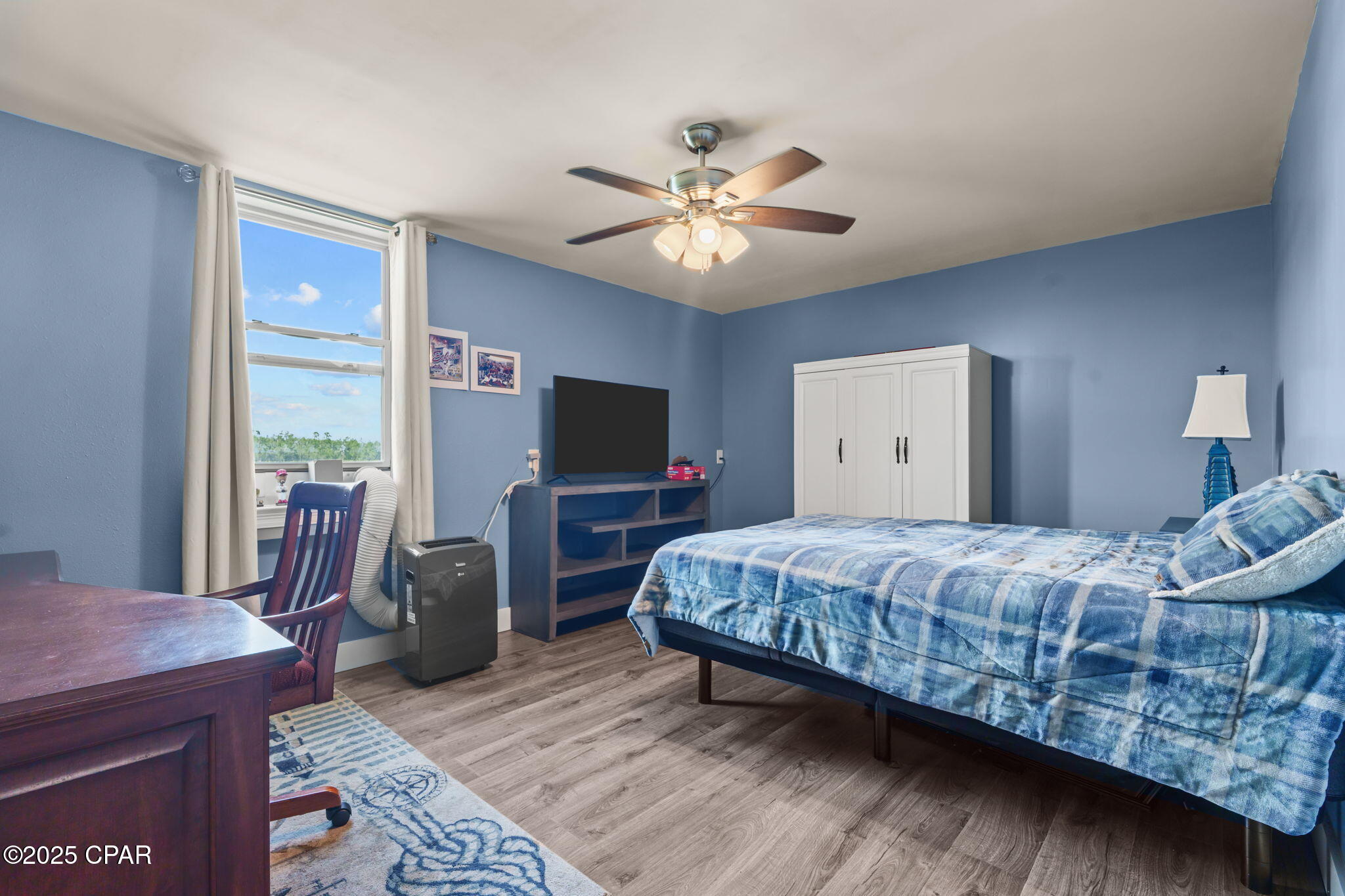 Listing photo id 56 for 111 Lake Merial Boulevard