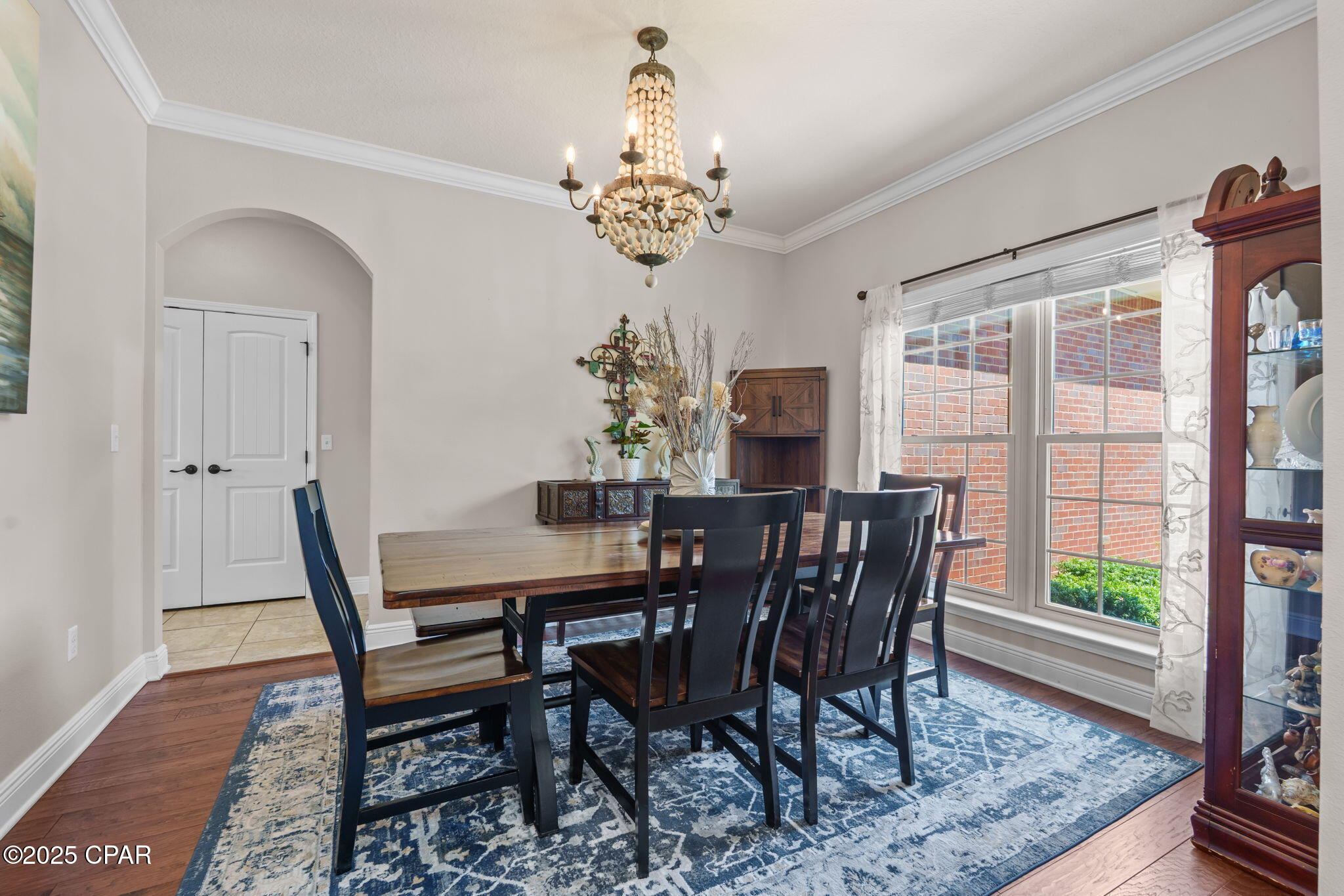 Listing photo id 8 for 111 Lake Merial Boulevard