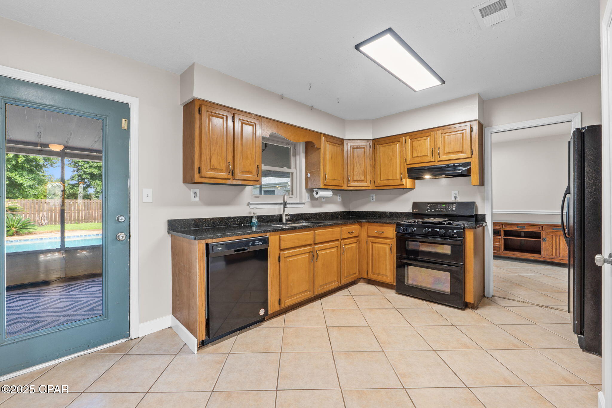 Be0bhjpndnko22g9poaeoid5v2vo26dg2z1icu 6 Ti