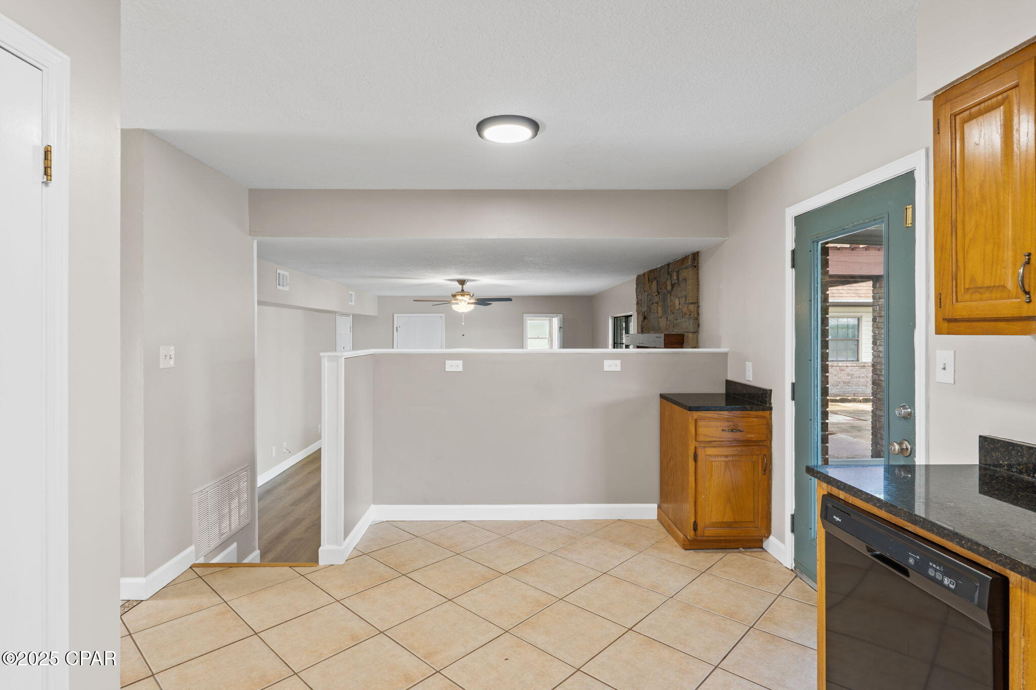 Qmi7sveklnwsbpb97b3ute_rj Uaqj5ekzlw3anq8ze