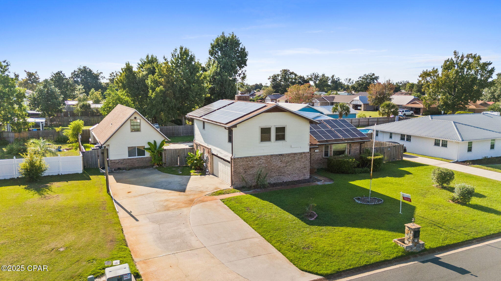 Image 2 For 1520 Belmont Boulevard