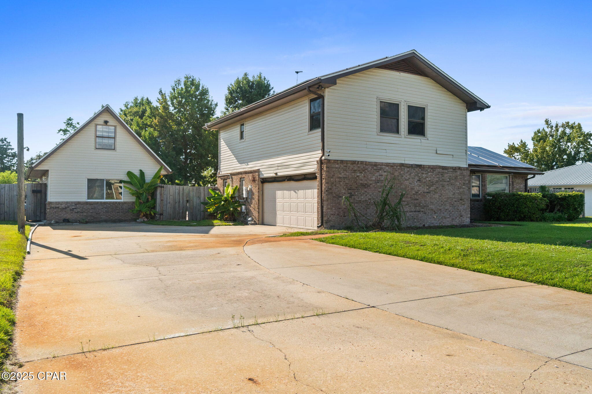 Image 3 For 1520 Belmont Boulevard