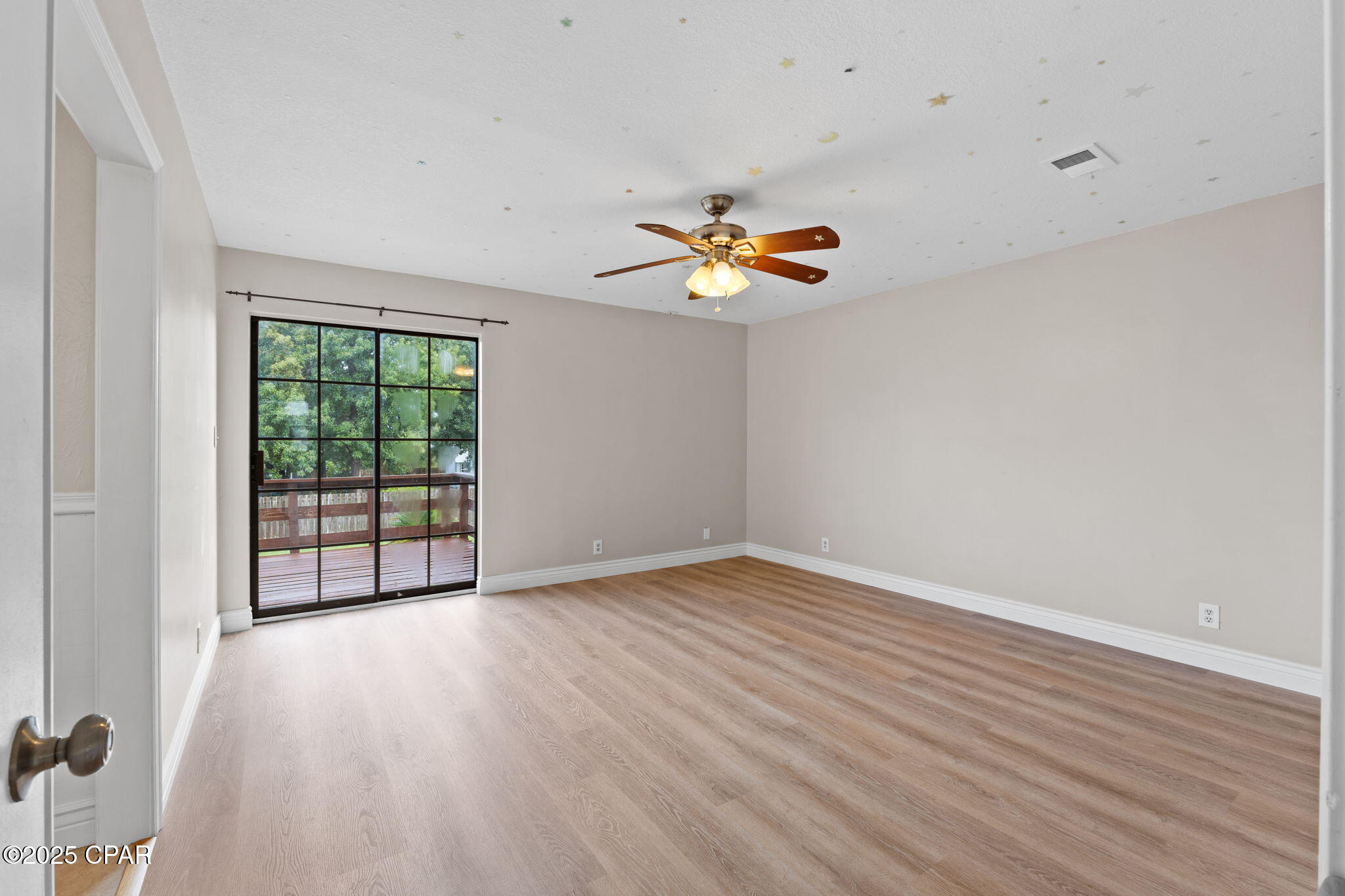 Image 30 For 1520 Belmont Boulevard