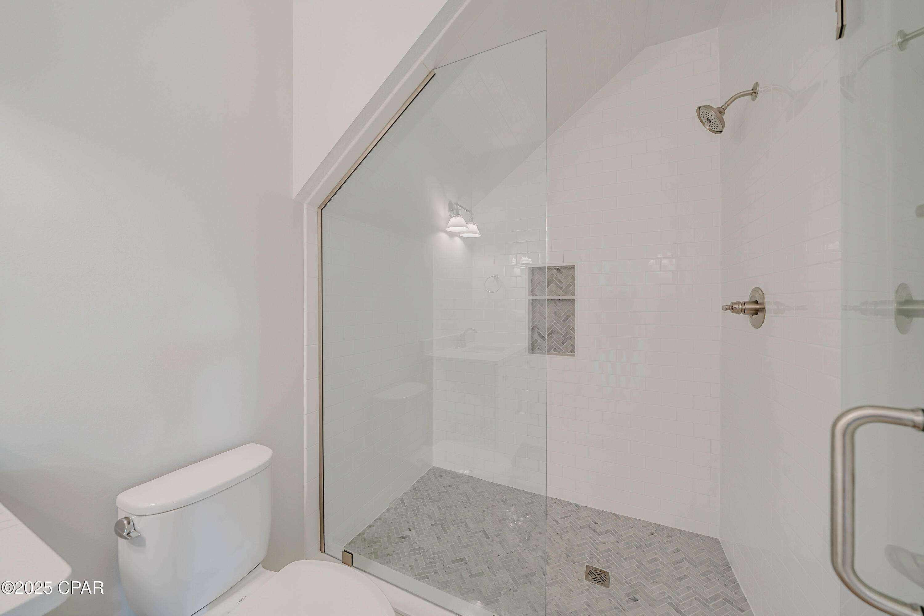 Zxn5hzo Igqgyccfczuxmmfduibamcuwq7uk0giz32k