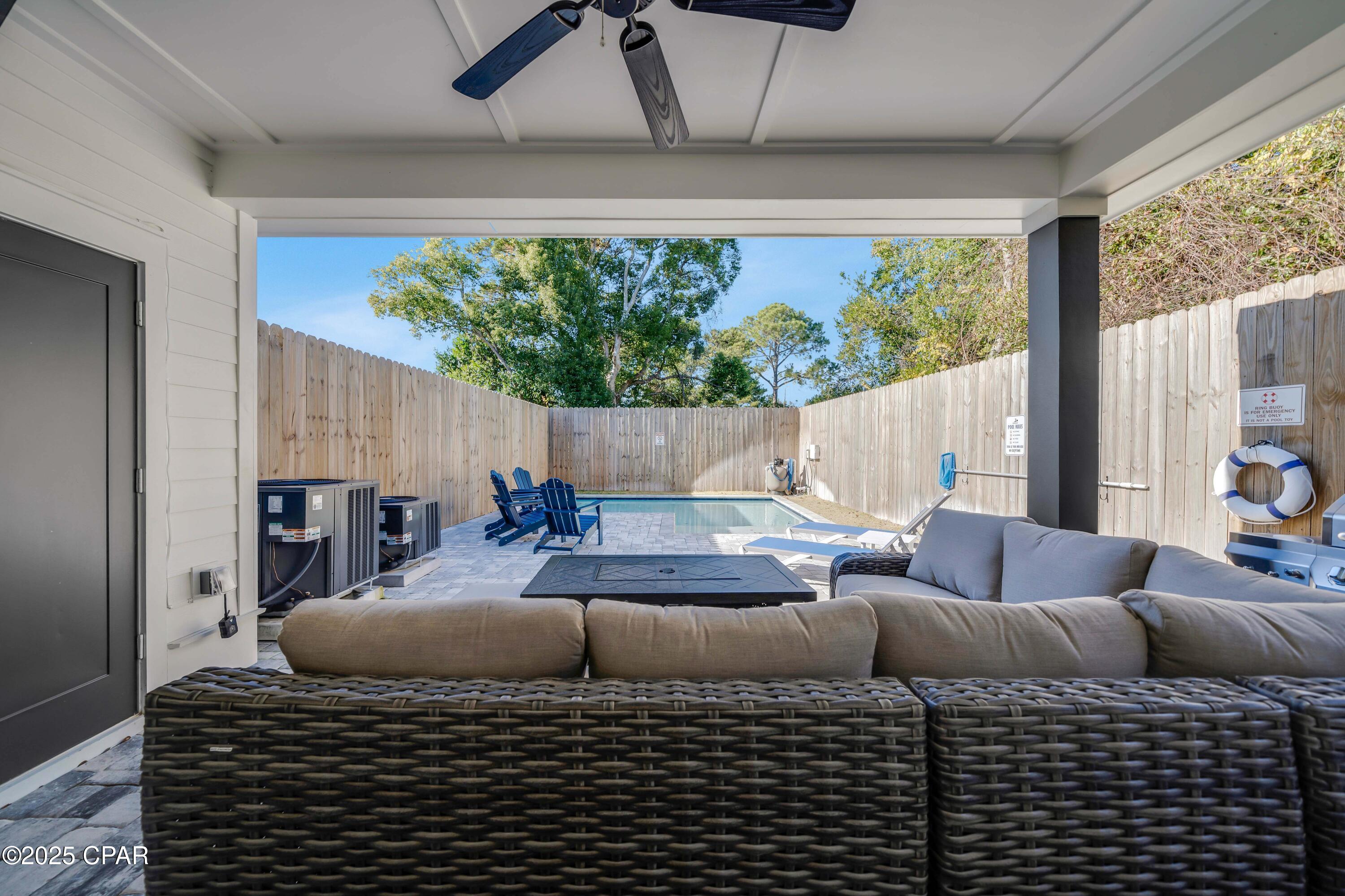 Crm8at72_k26kamox2vfr2spvqfsgj237yvrkho Ske