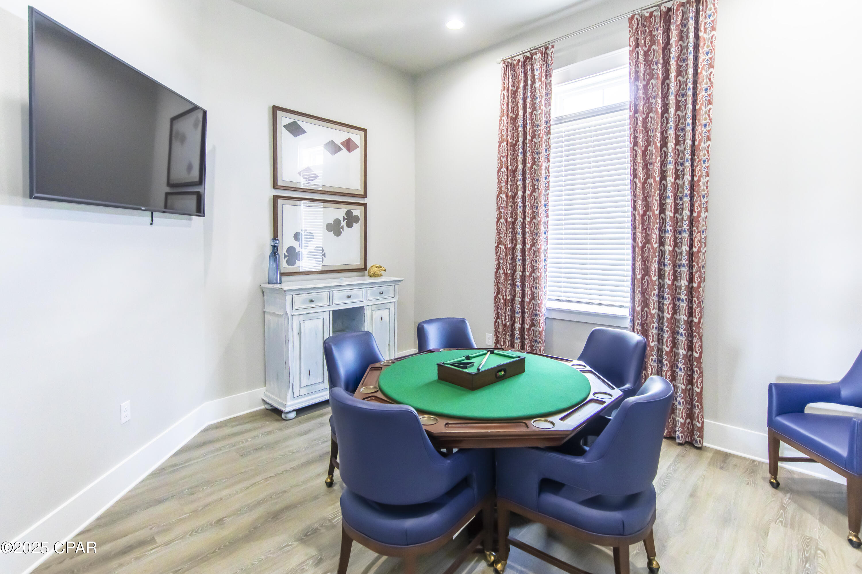 8a_4x4xxowb64cabbpy8fjp4lgiqc1csnpvqlobzeeg