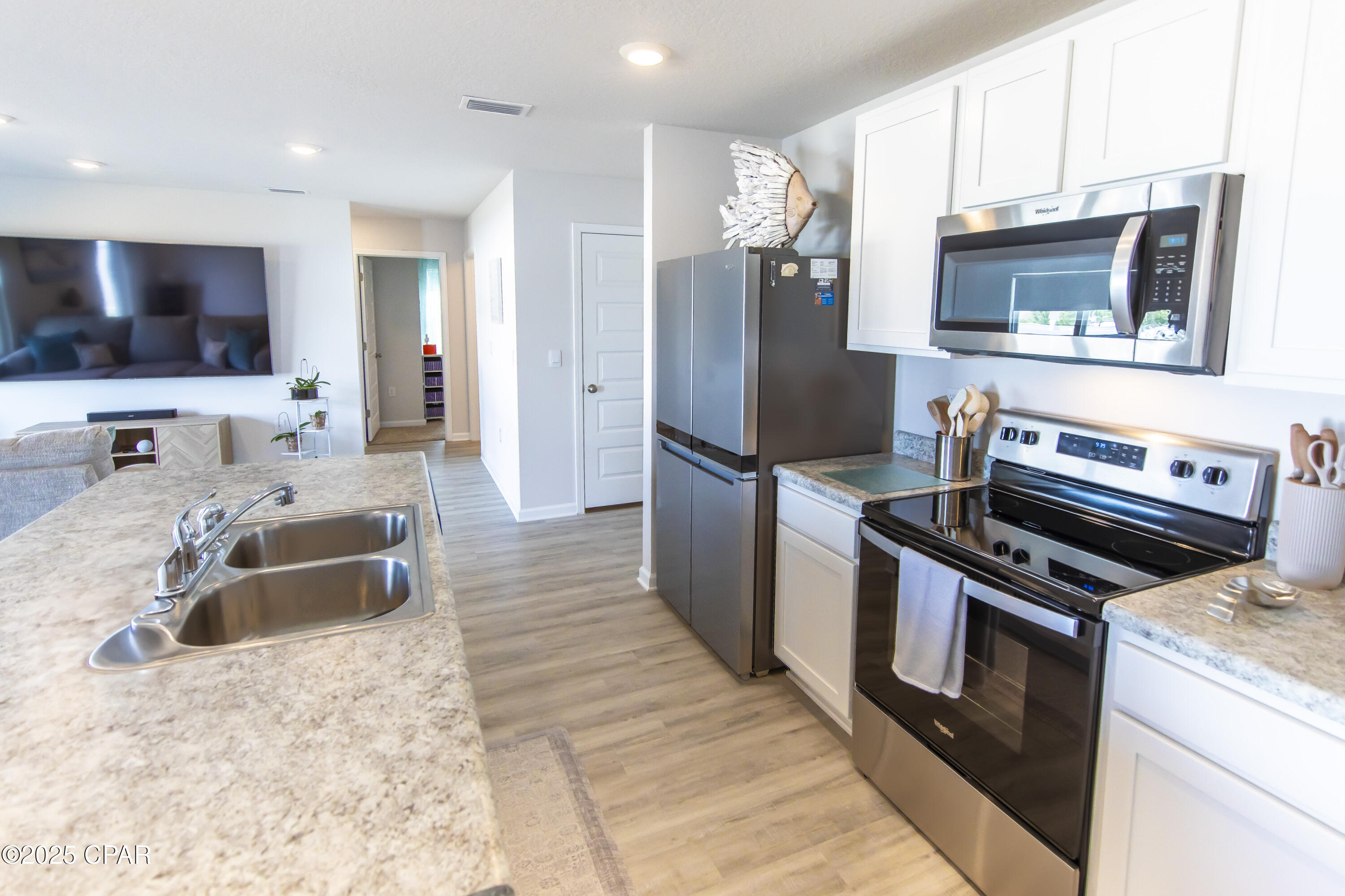 V61oyxhuwisxkah_mutszcvxzwwbhbkflyndogla9n8