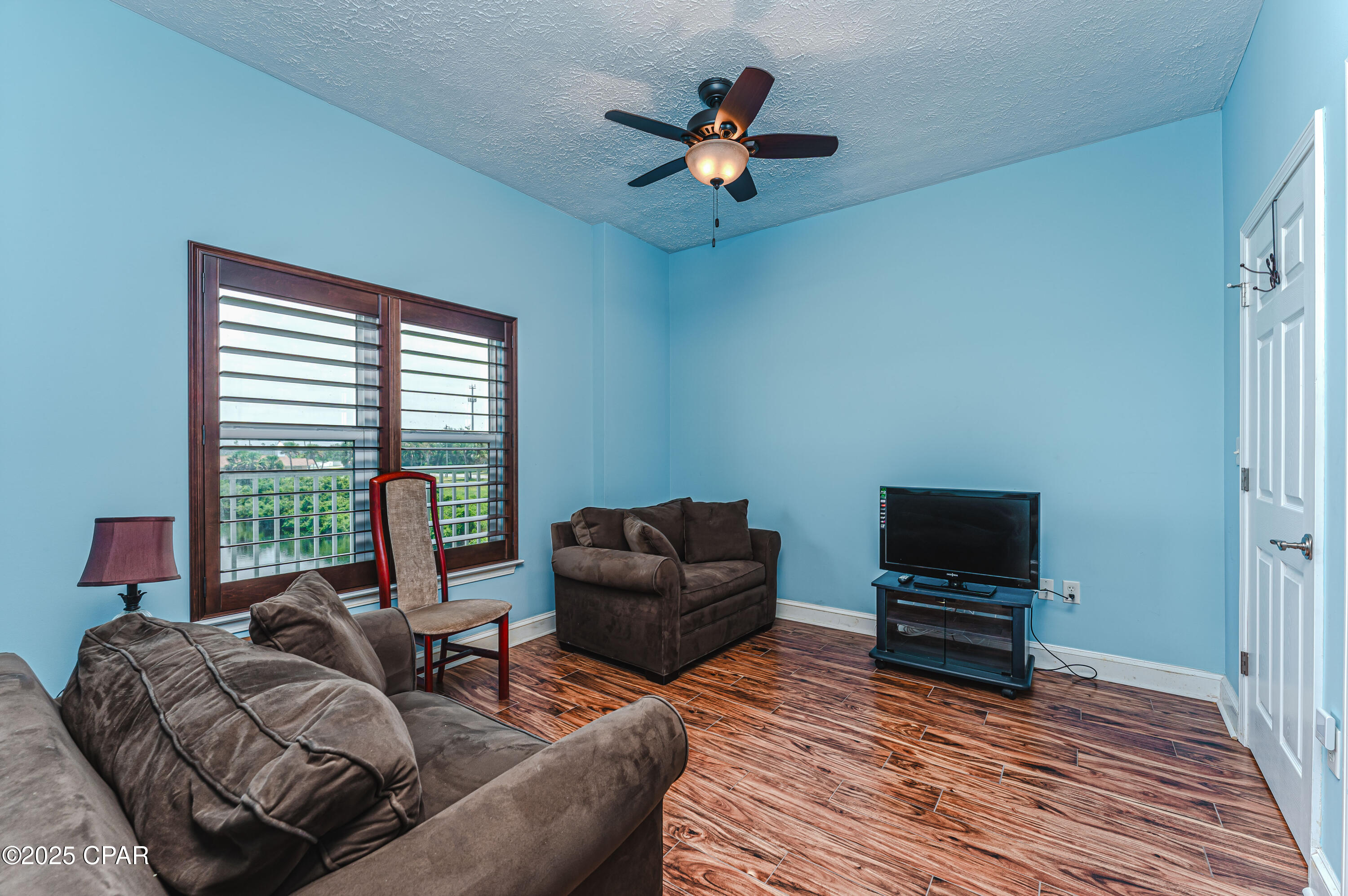 V3epqtblur3uotbfpbrtosy3mflmccvmz_q3ow_s7vi