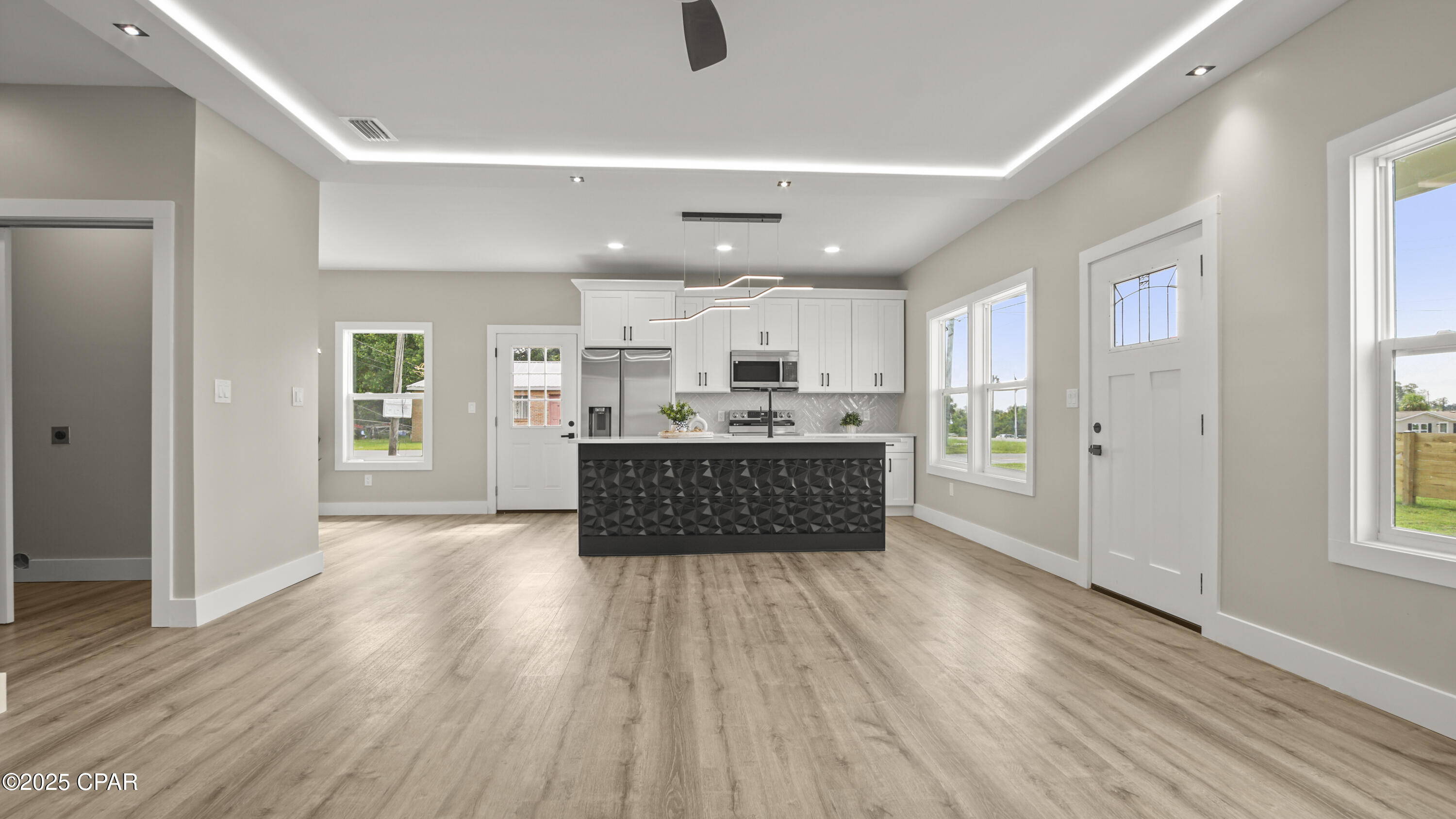 Image 11 For 3721 3rd Street