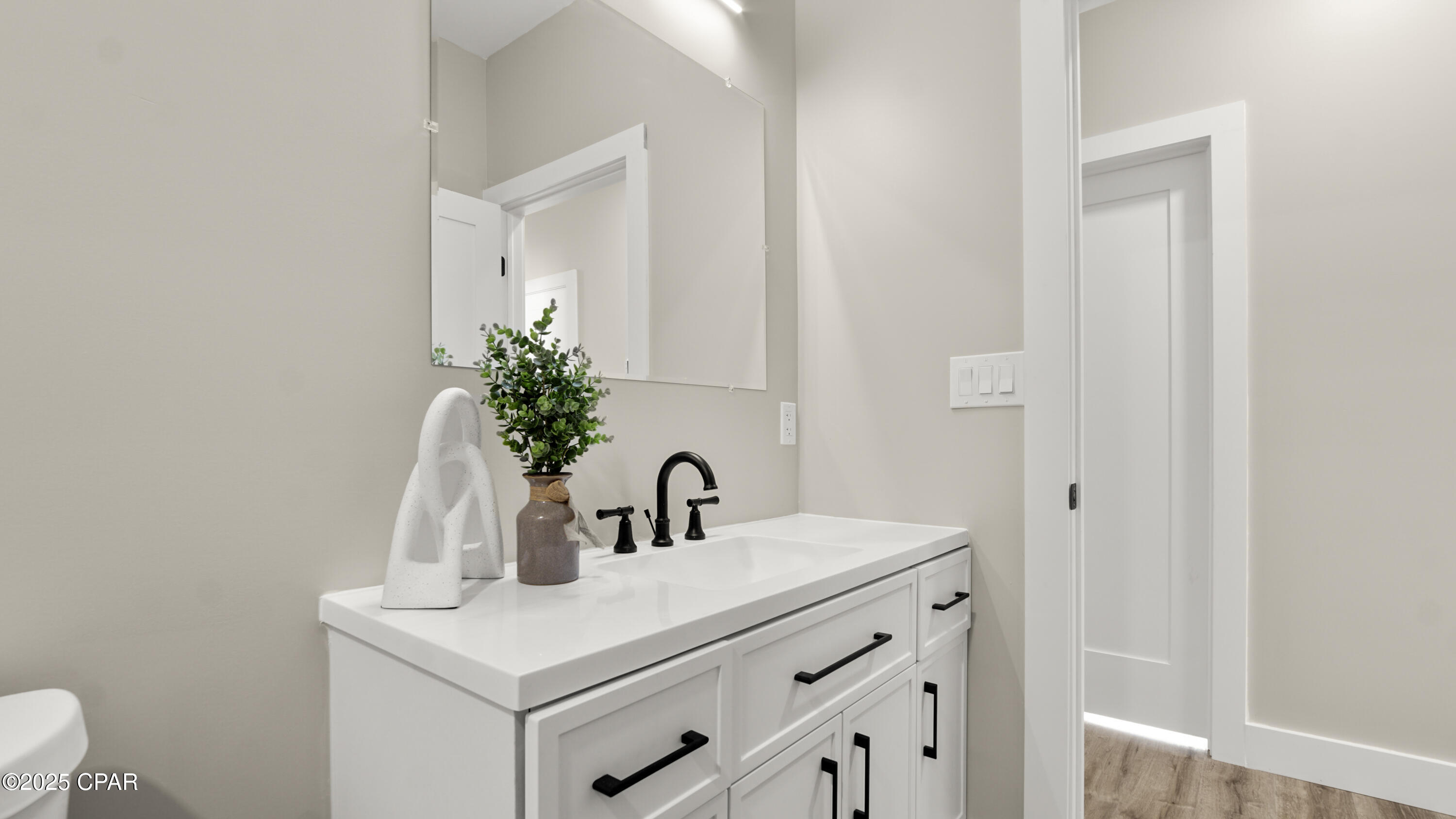 Image 27 For 3721 3rd Street