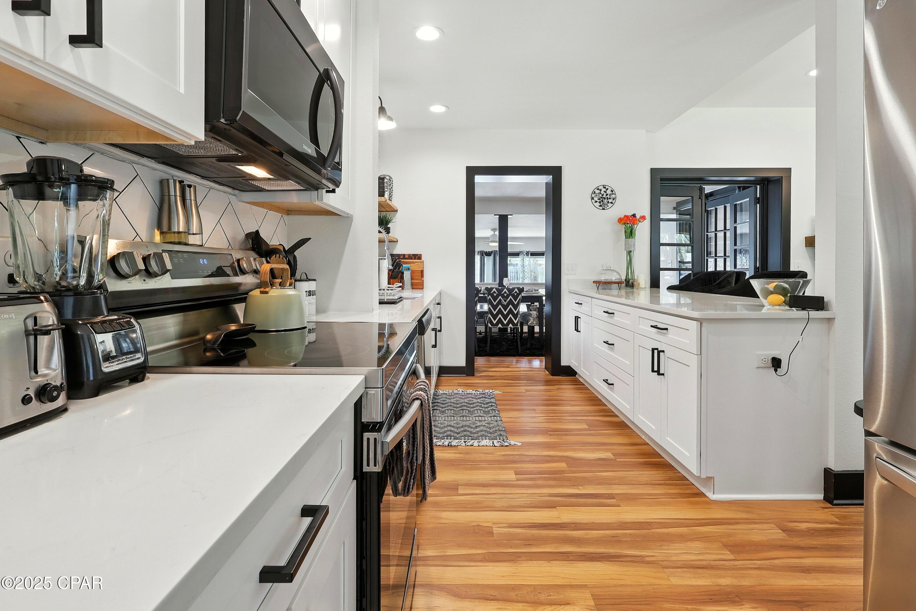 Image 7 For 328 Palo Alto Avenue