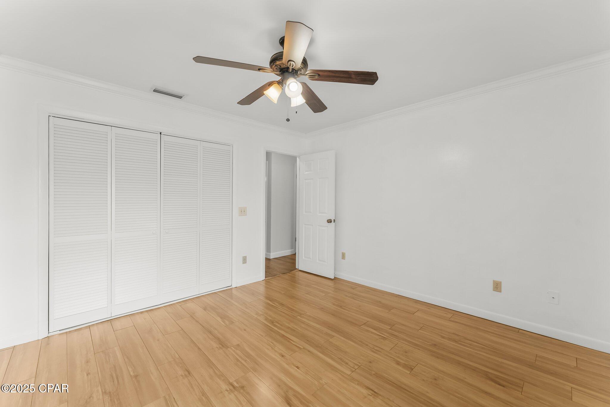 01gqy1zp8v0ljtpd 3emsbaulrfazbz3adxqoqb8cvg