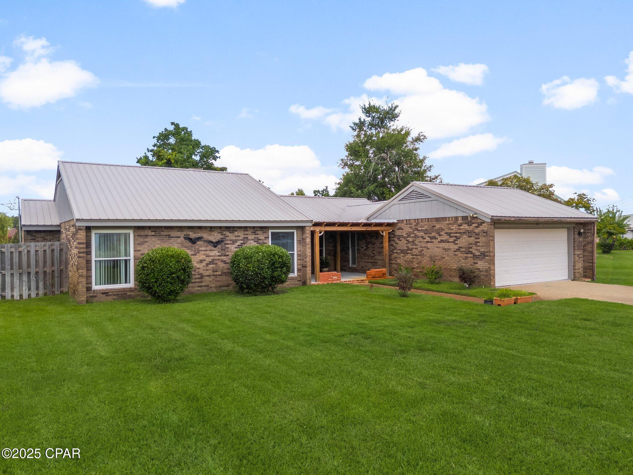 Image 2 For 3167 Wood Valley Road