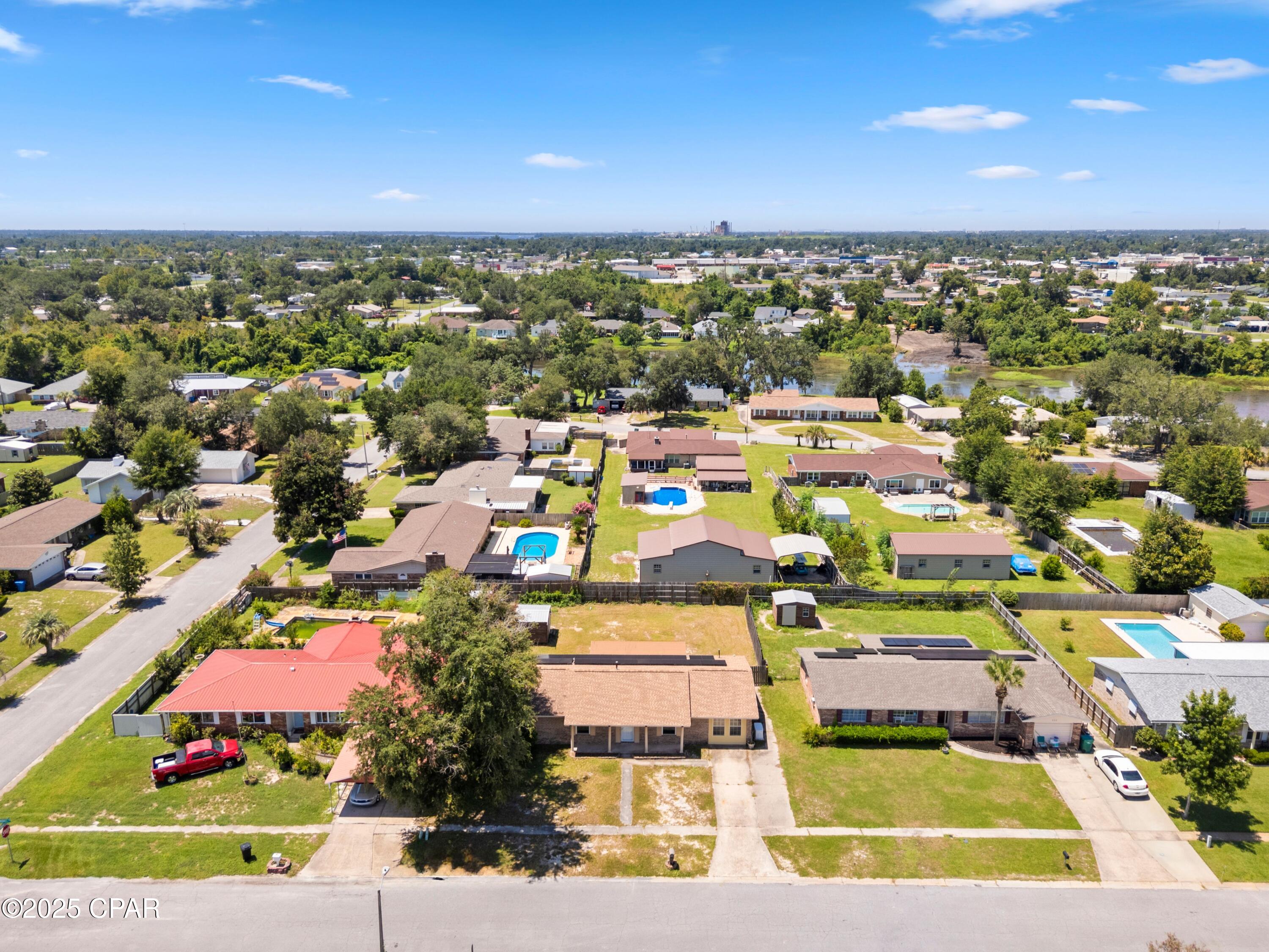 Gt4pvqb8q0vw_gen81qlef2zhrwmdqzioml7olyw7tu