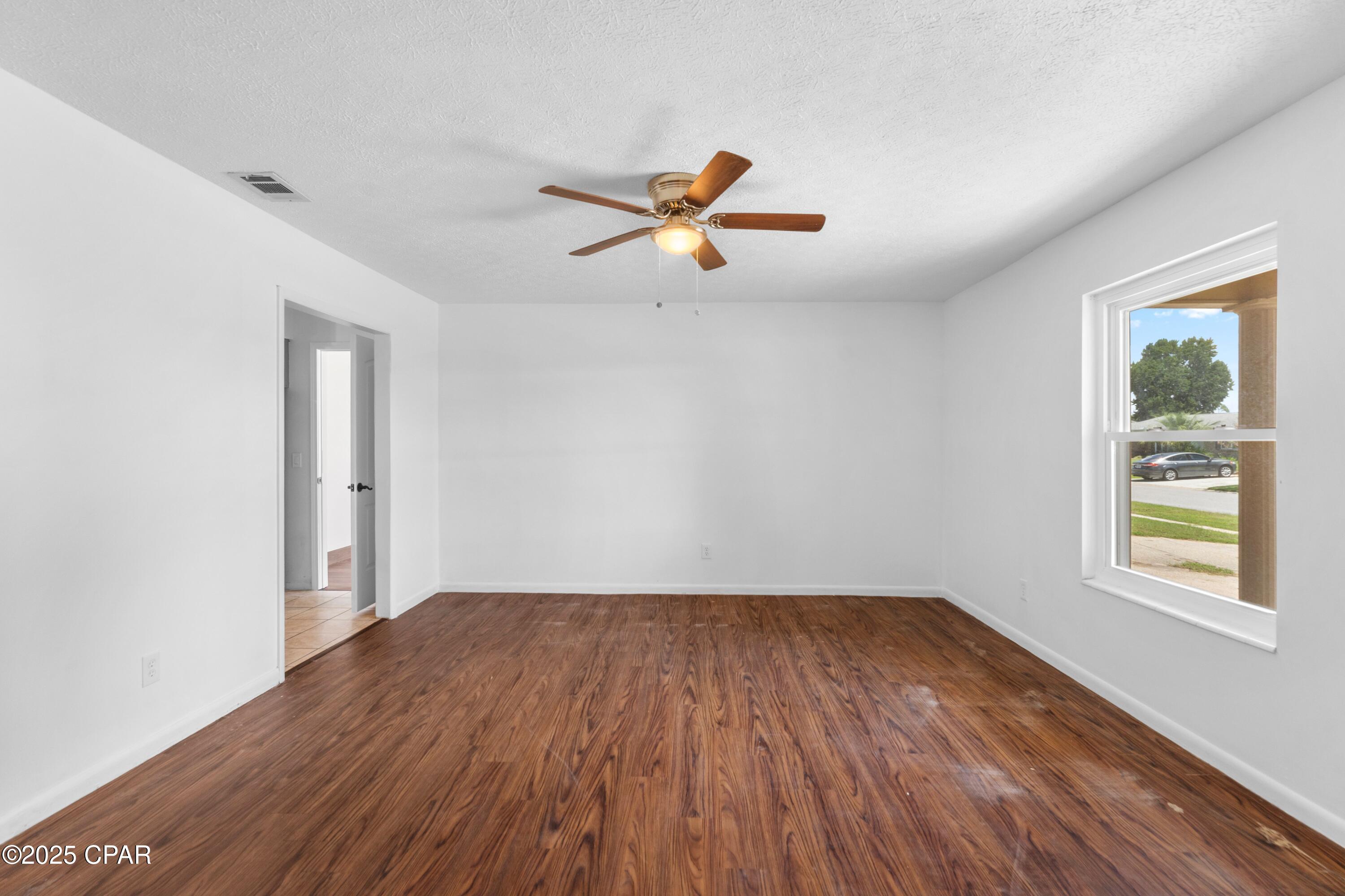 K7k30ktuekq6wg0szydxwanyitwyhzei_eec9tmsiyk