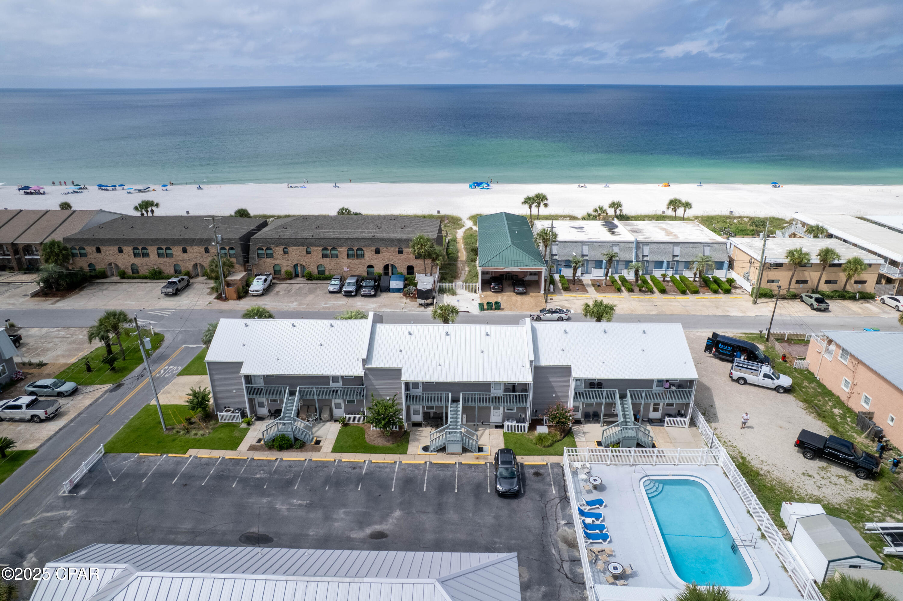 Image 16 For 7904 Surf Drive 12
