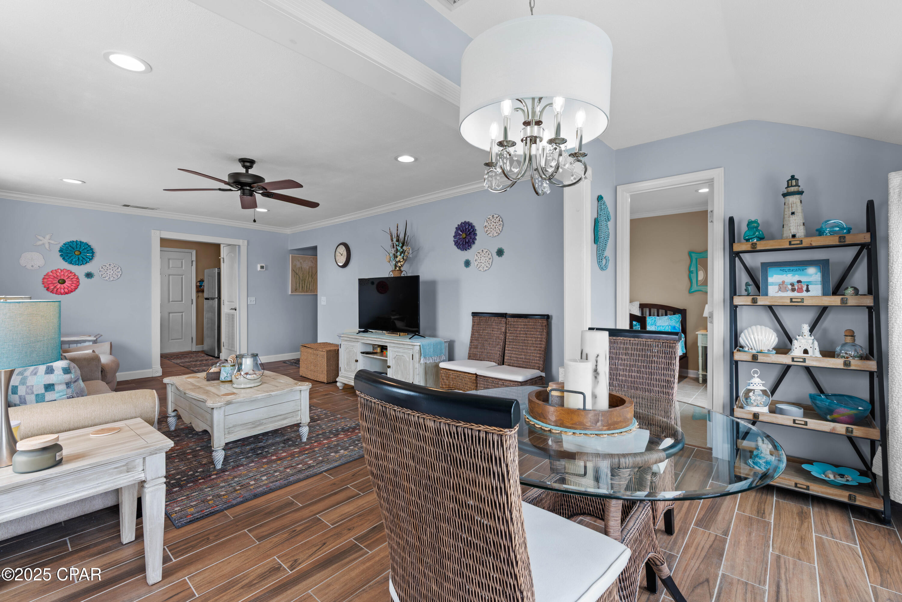 Image 7 For 7904 Surf Drive 12