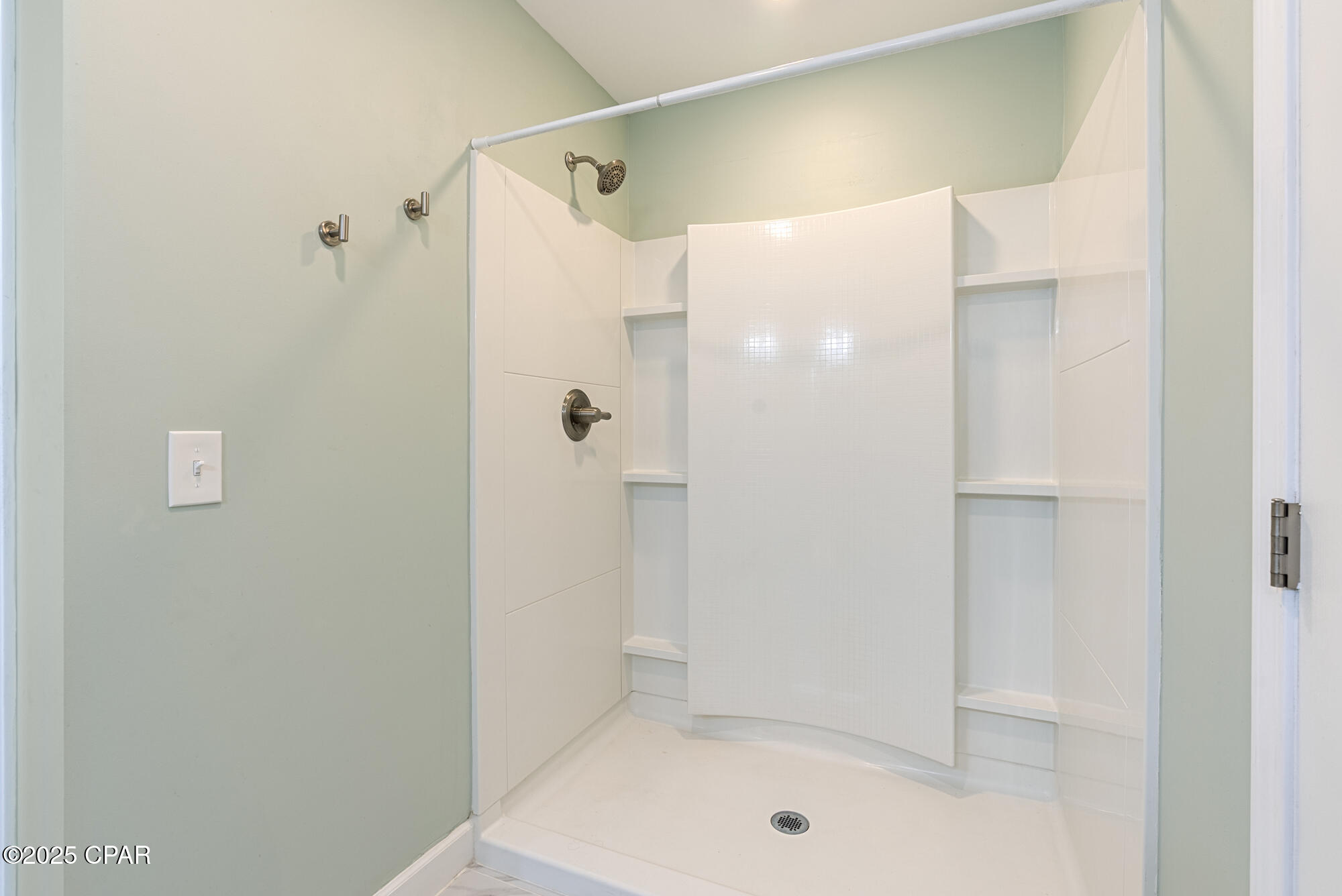 6c6ent1arxn9qyy_zl5f9eu2rqmxr7u2l6p3qj_mftg