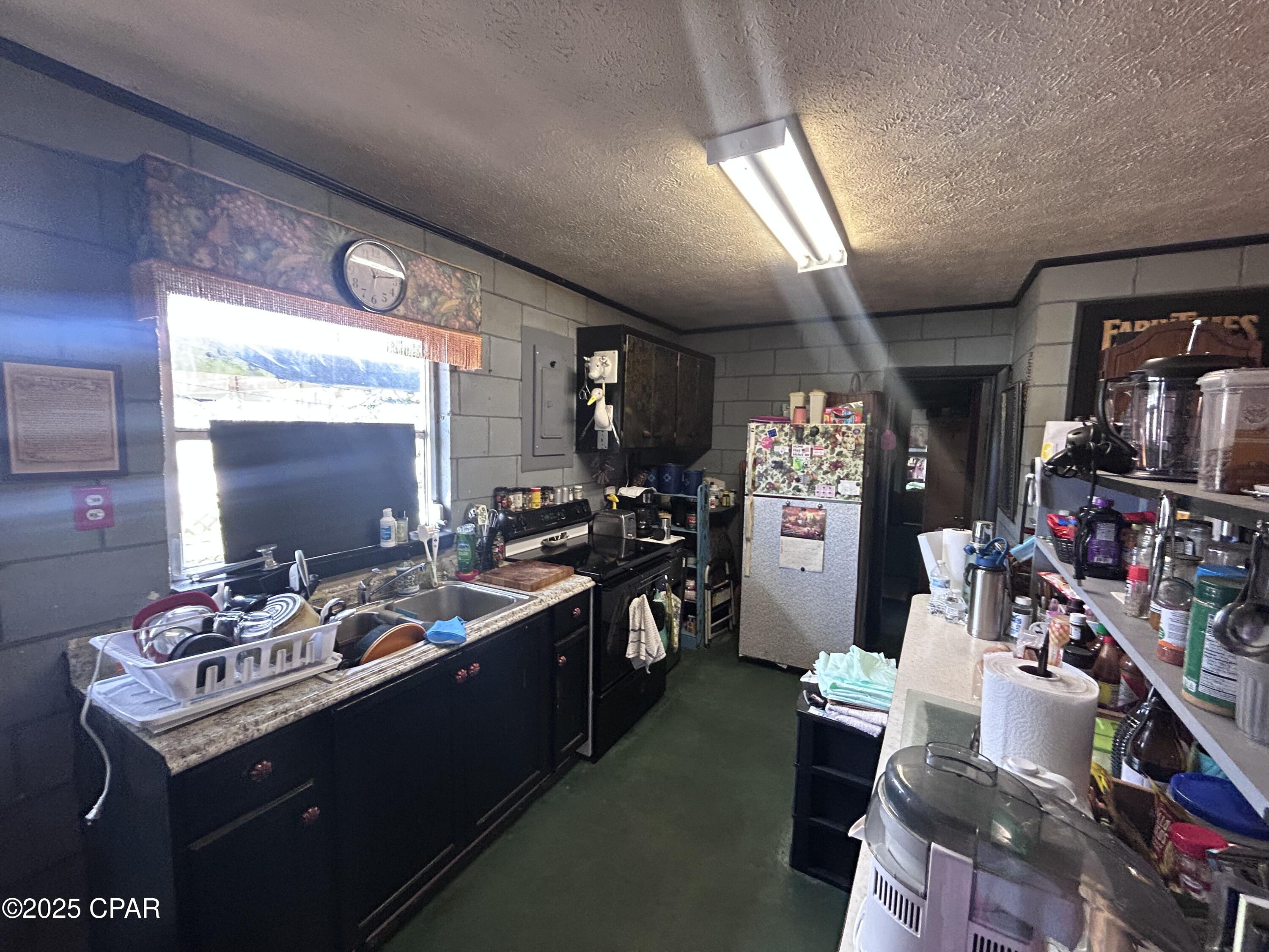  Mi Lre8p0jlmaxxb0ovnaekad74of5atu2eyje7xb4