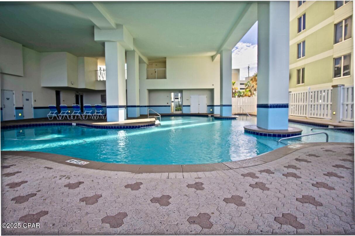 Qc0bvv4b9hds8 9ojp7yovr Legnhi6sm_g5lenbgo8