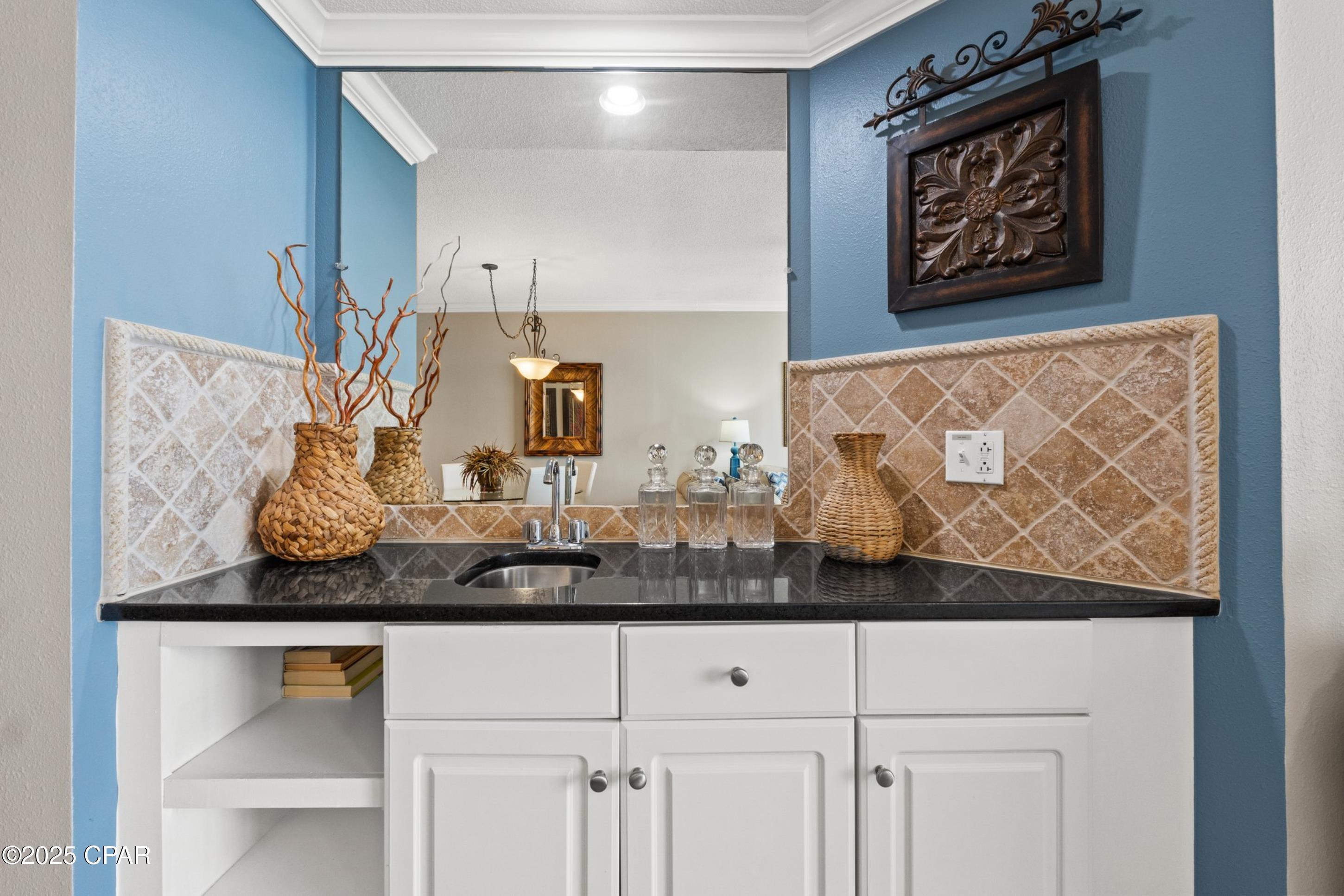 9 R4qrzx81ir6v9uquogdahqx9 Rjpavd 4hnx552x0