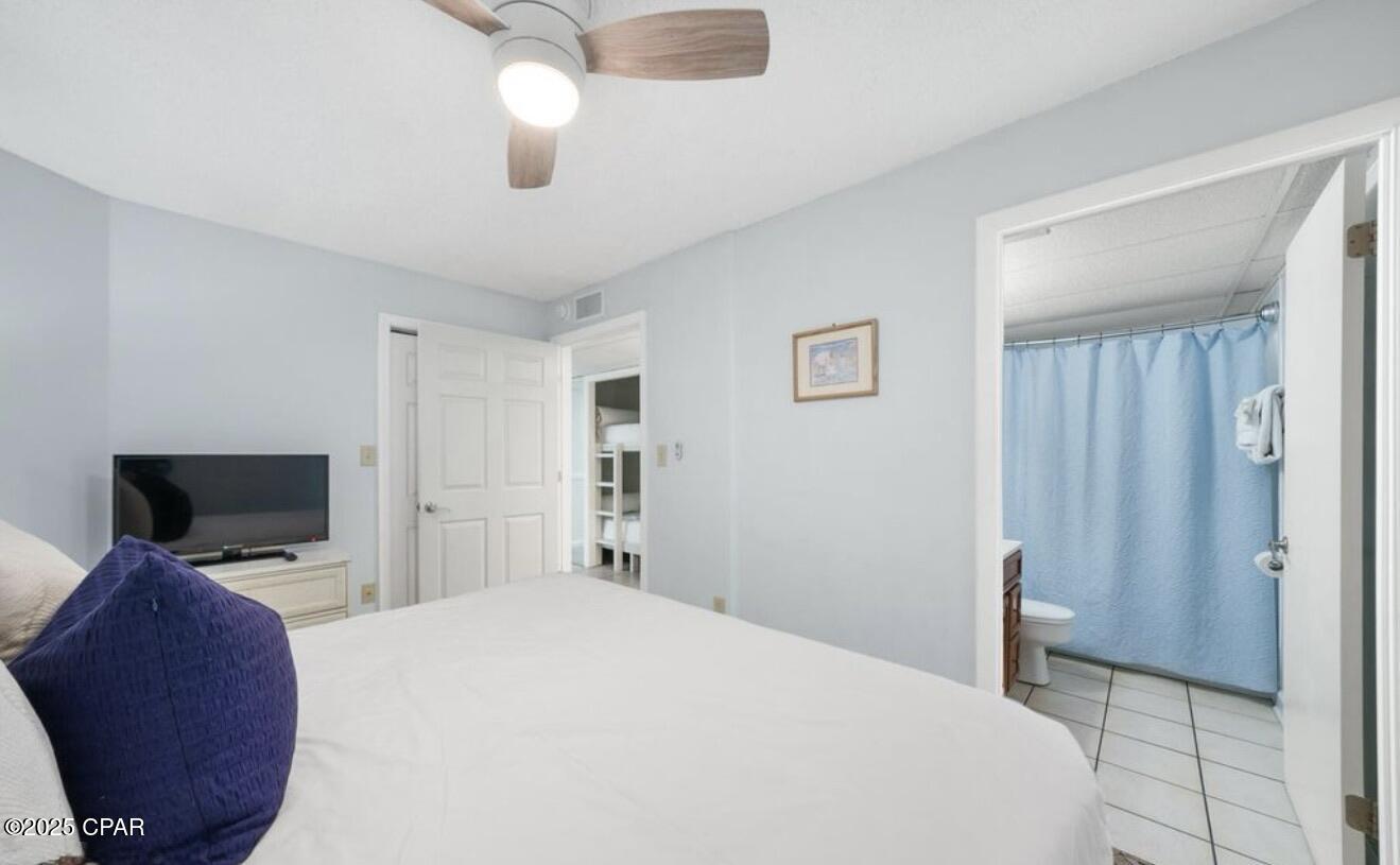 Image 12 For 8815 Thomas Drive 105