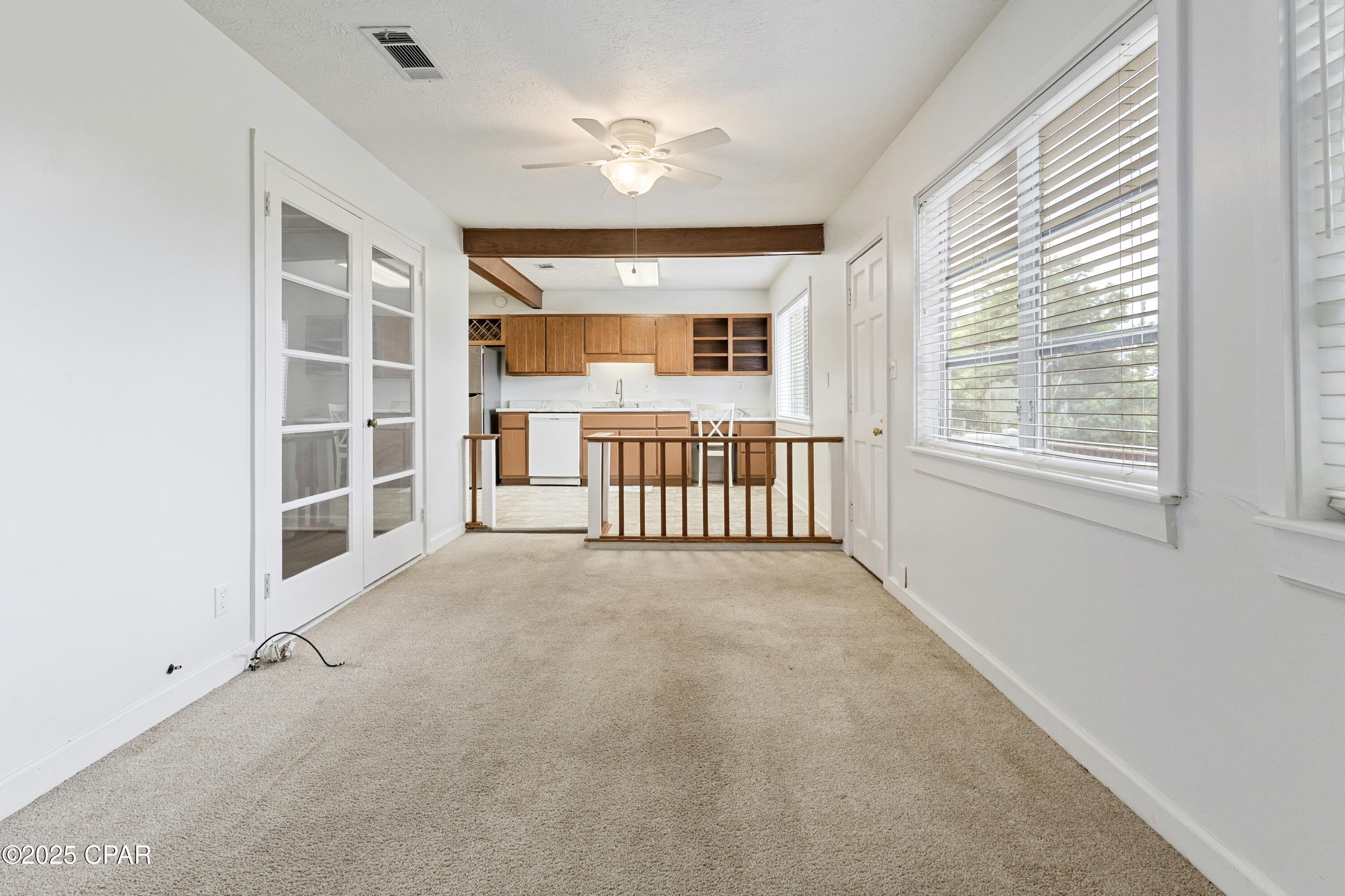 Image 13 For 210 Cove Boulevard