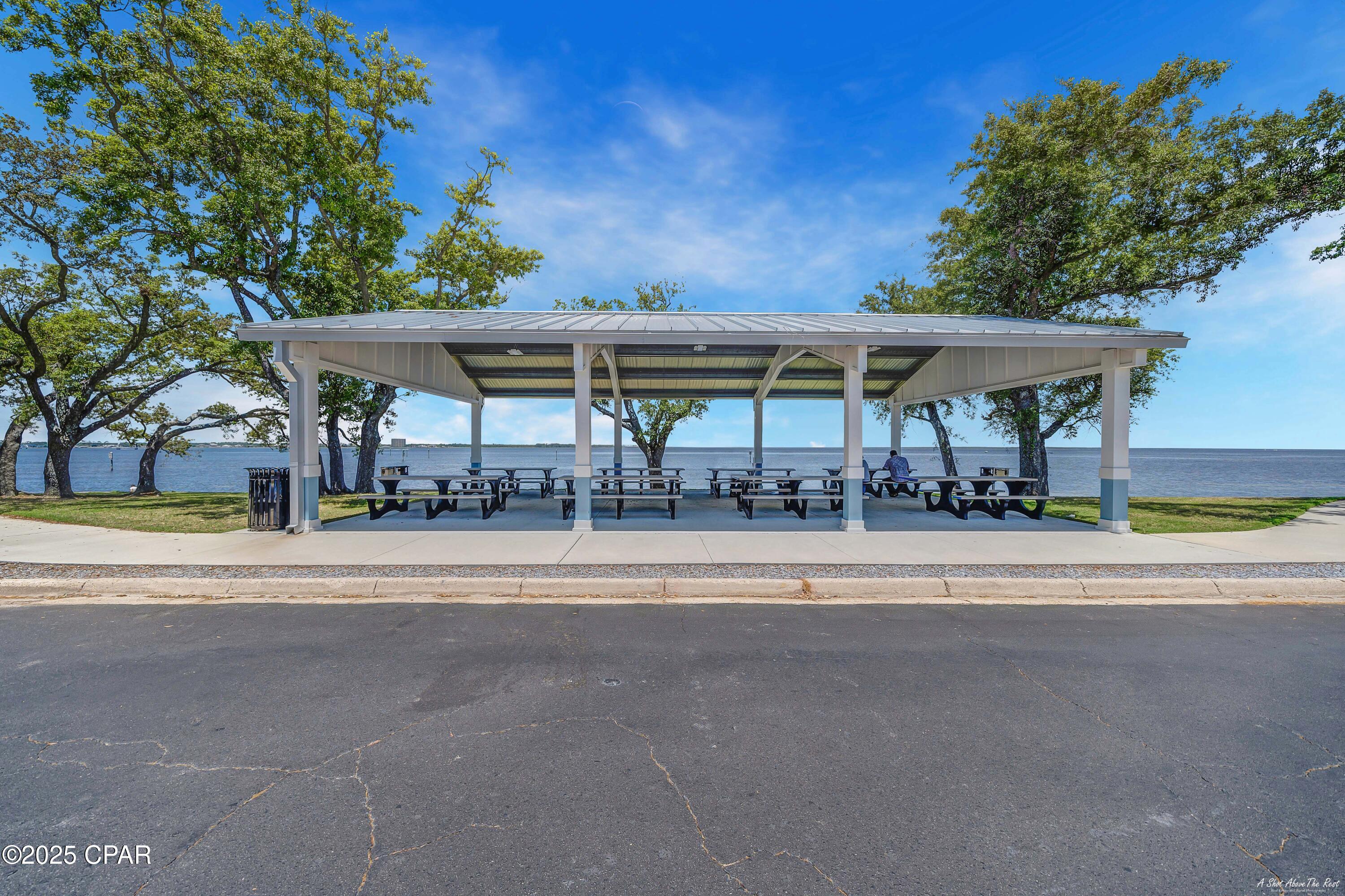 Dvk9_0vuylw_mcqlb7d2zuizynajshtwi9lvouhaldg