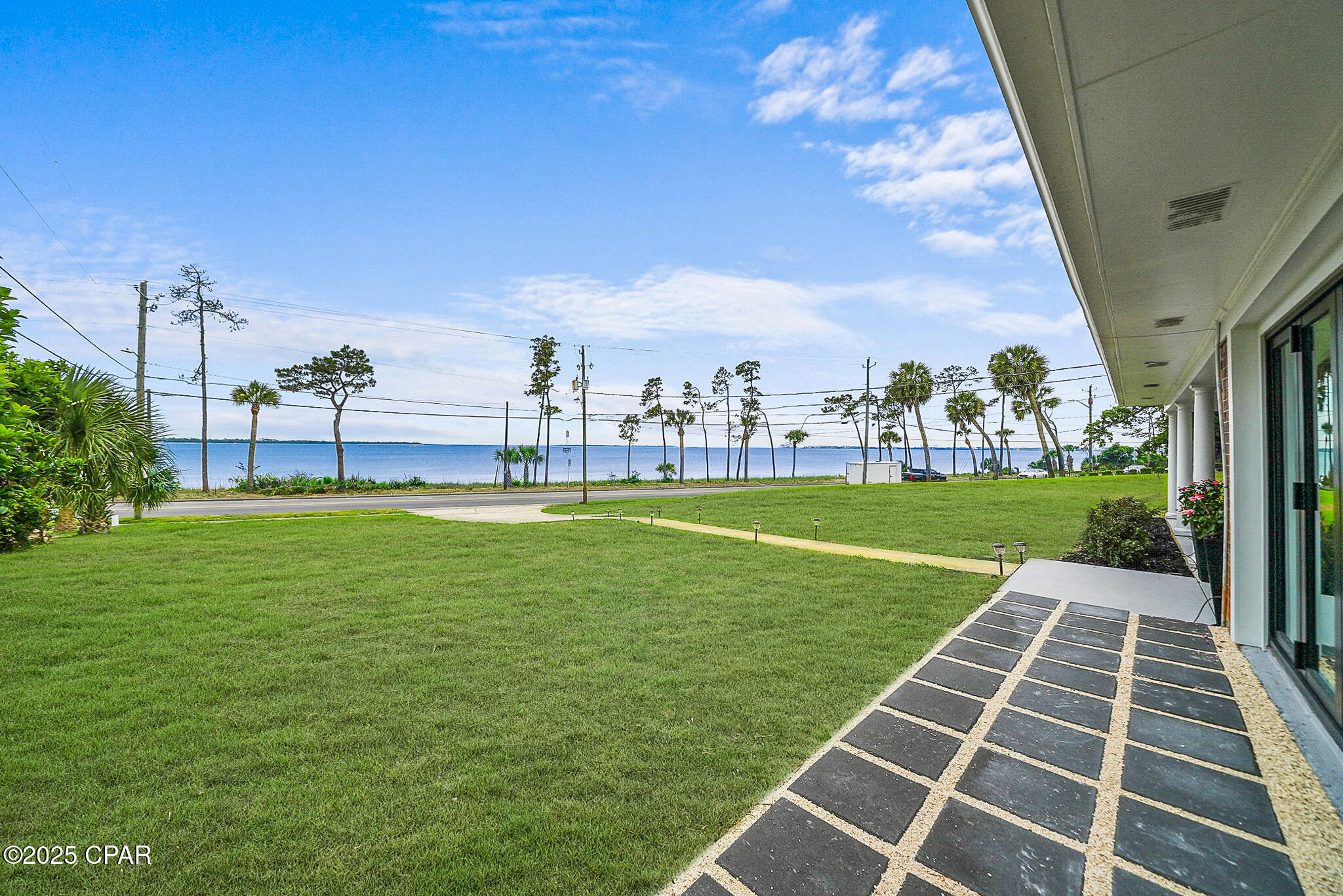 N Yfw6d 6y82uxixq_zgkj2c0ne3e_hbqyg8iyozbha