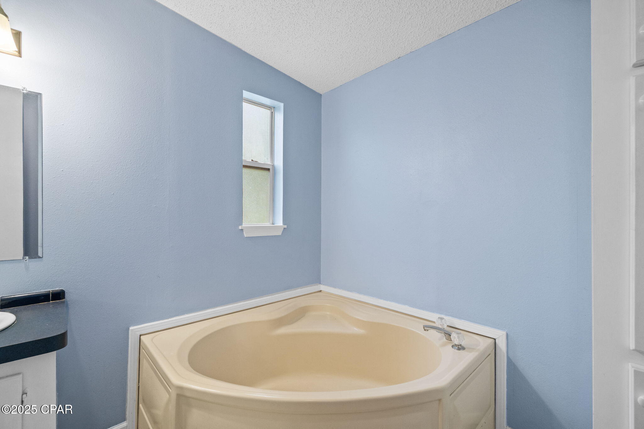 Image 40 For 9142 Tracy Way