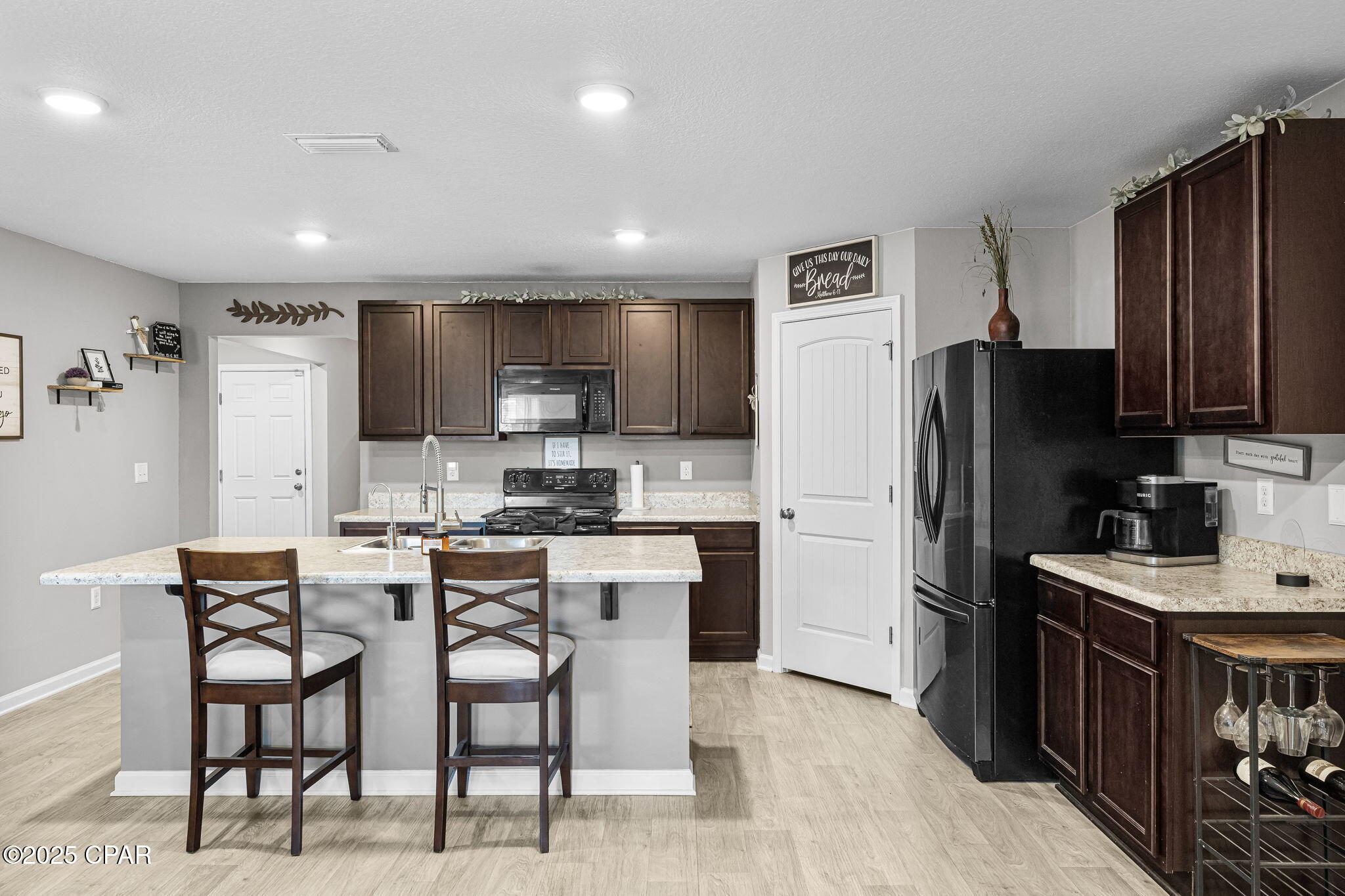 Scrostfp0j Xmvxb6tewhm_gr32m70jiesjps4hbnhg