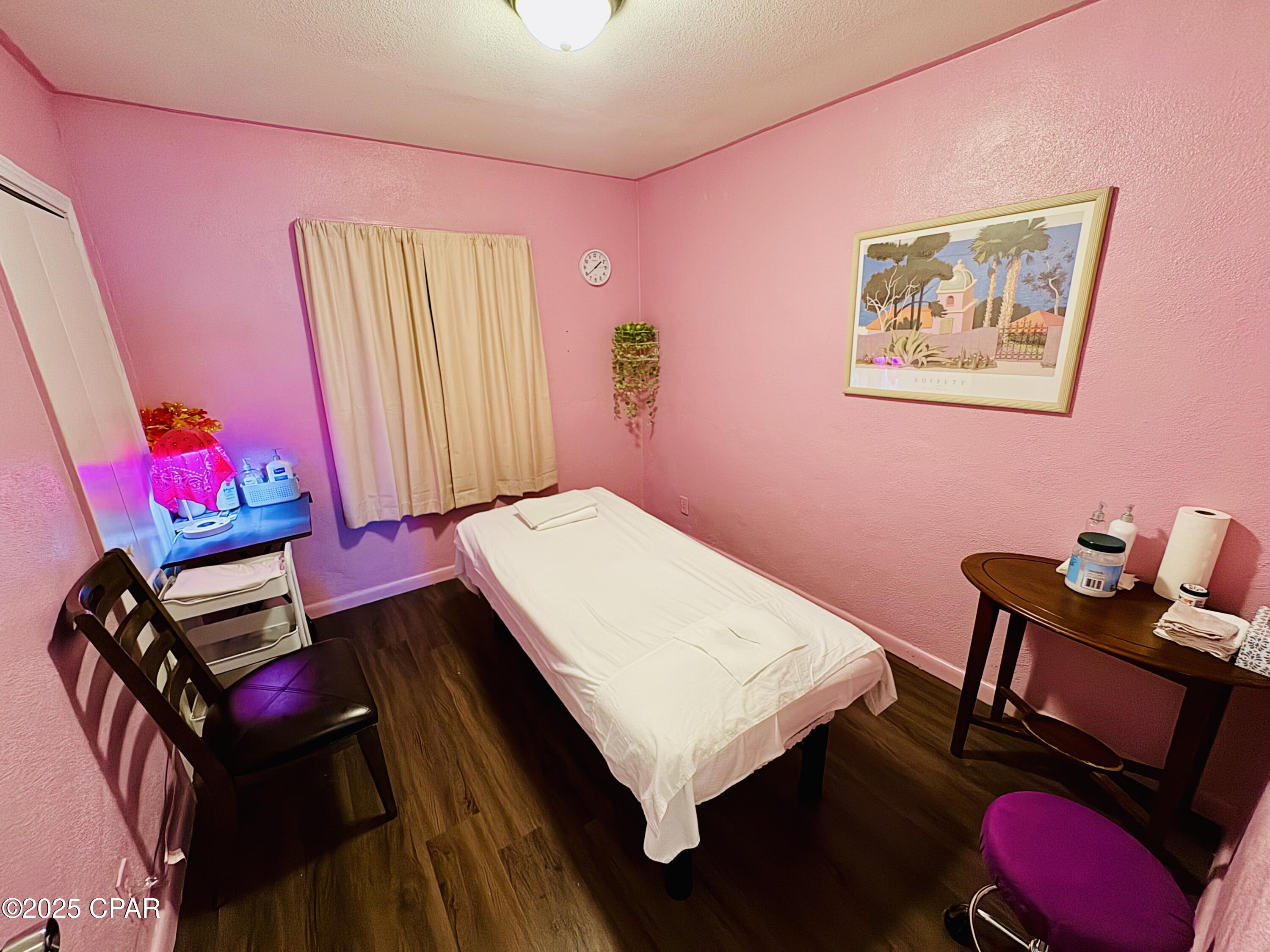 Eu 4ggj7w75ietwlyxstpdjxps9p4iiiu2ub68flous