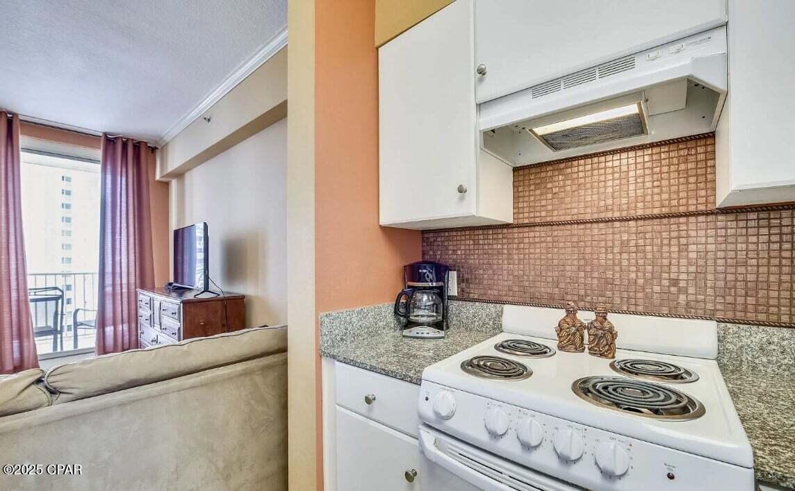 Image 7 For 9900 Thomas Drive 1106