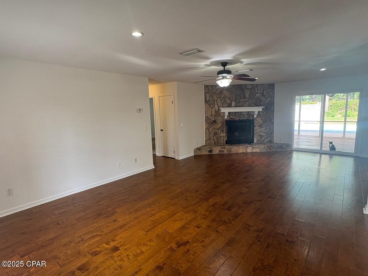 H6hqvp2b__s4umbvyih3wsilngpx4dhscbwruct1qau