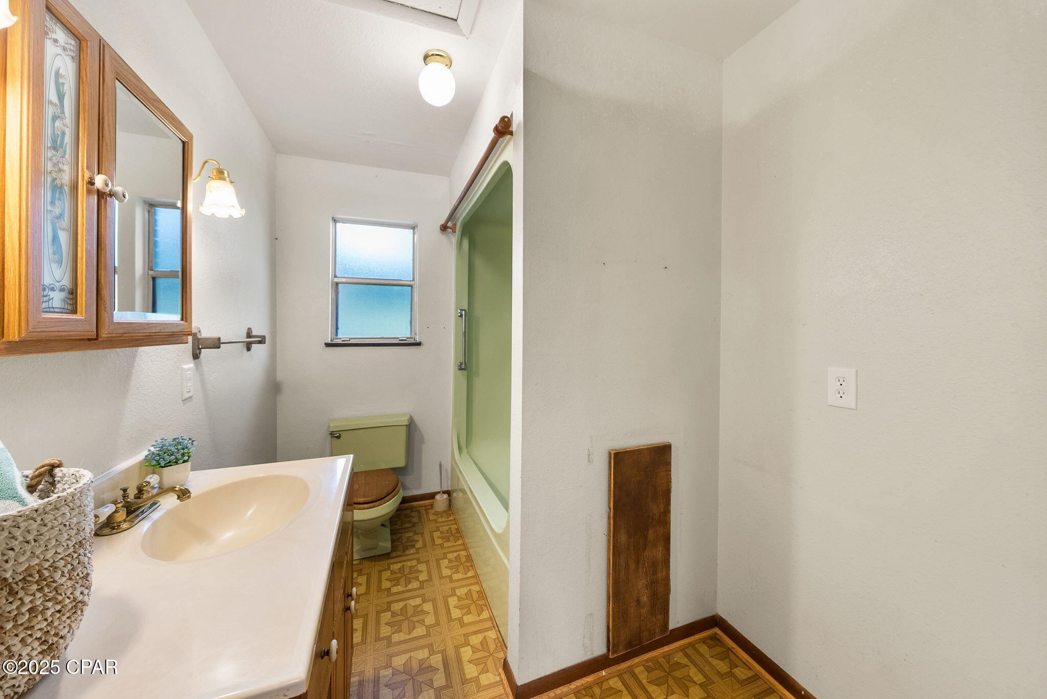 Image 24 For 1371 Deadening Road