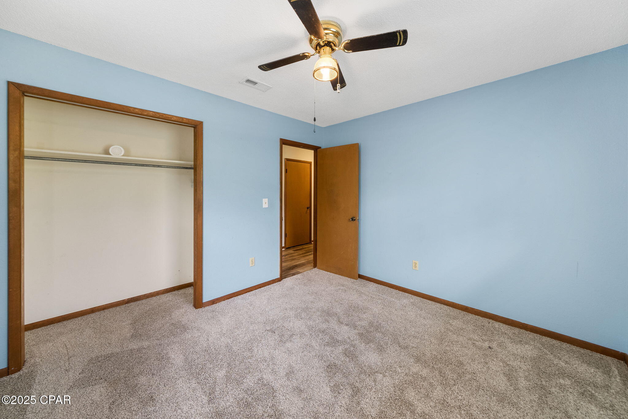 Ur8h1y70qip5kxi4yrmbvu2dculcg9z0asx1gvqenho