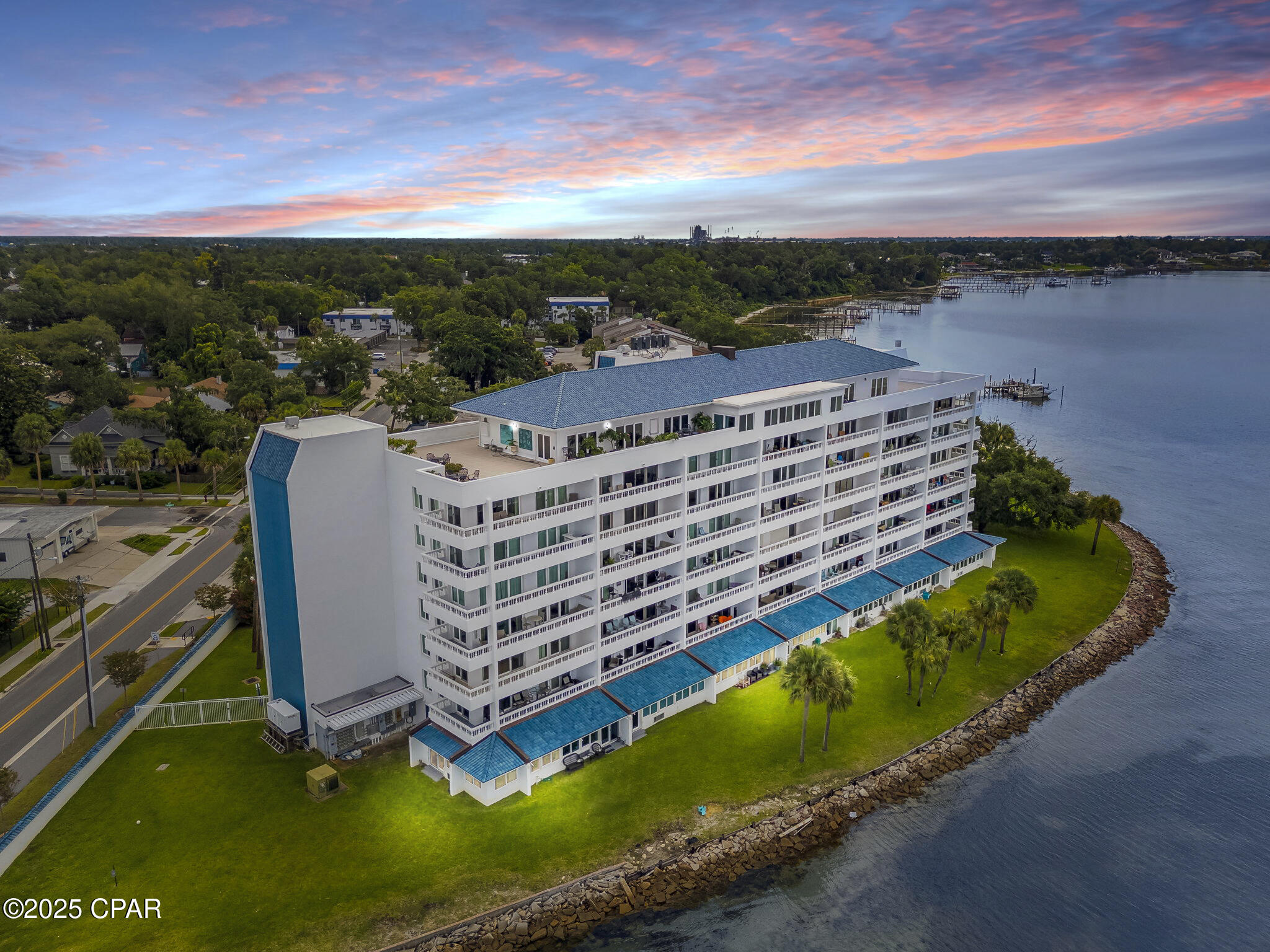 Yphhtdlae25vxxop9kdbc8yvj7feqti_3tc6kawqkvc