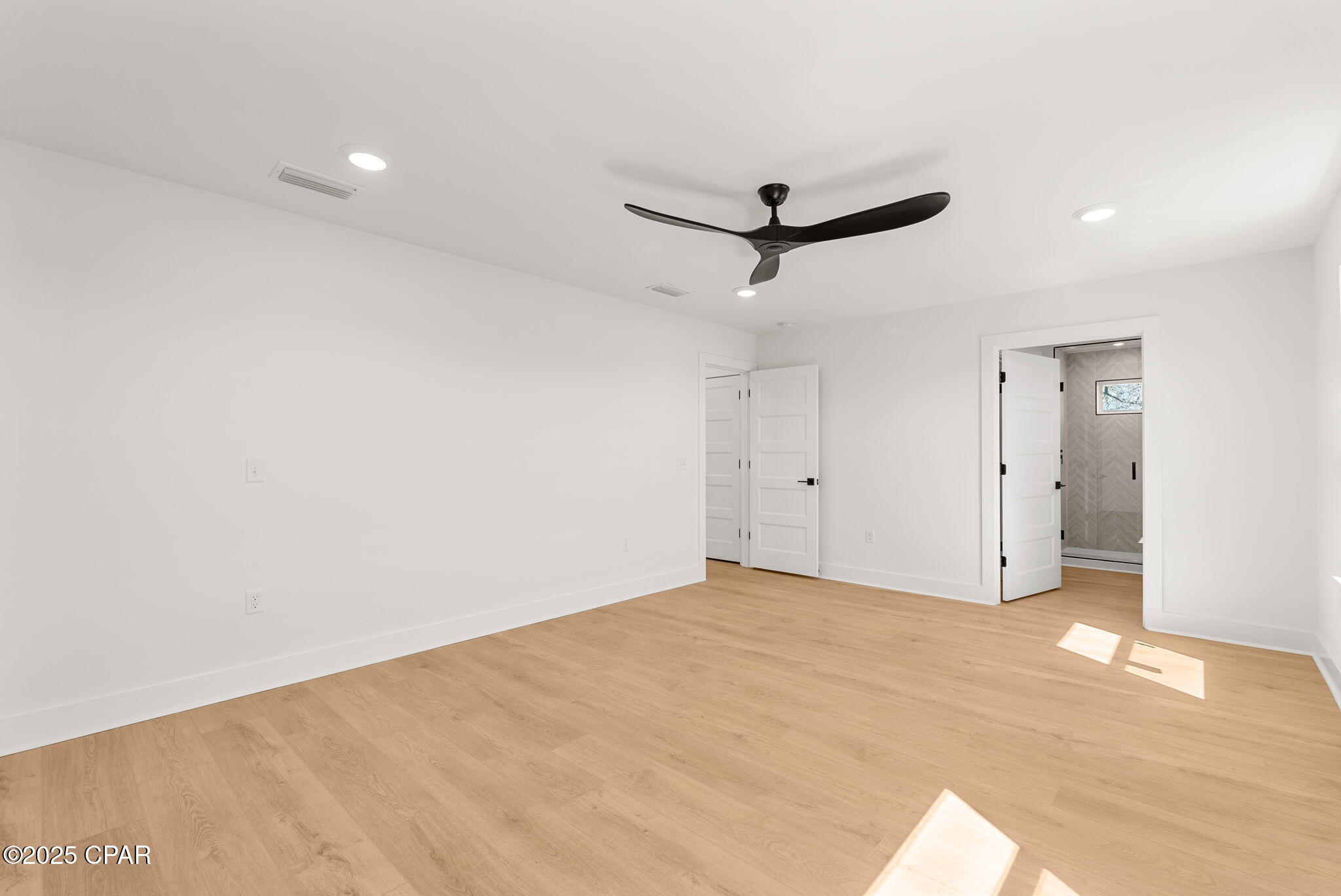 Image 19 For 420 Lacosta Avenue