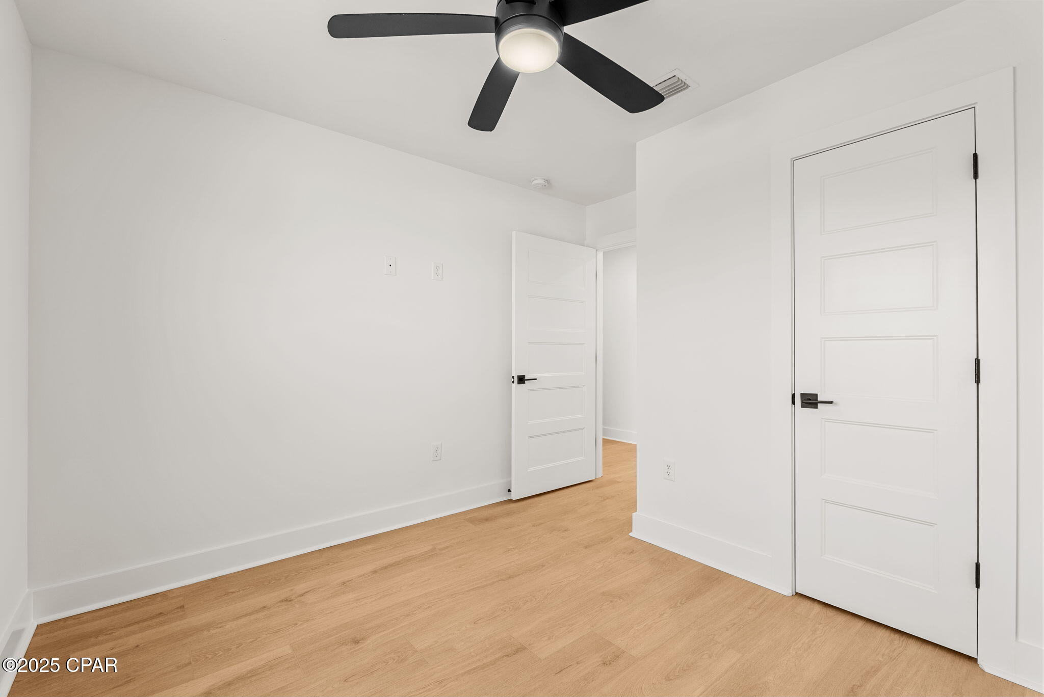 Image 26 For 420 Lacosta Avenue