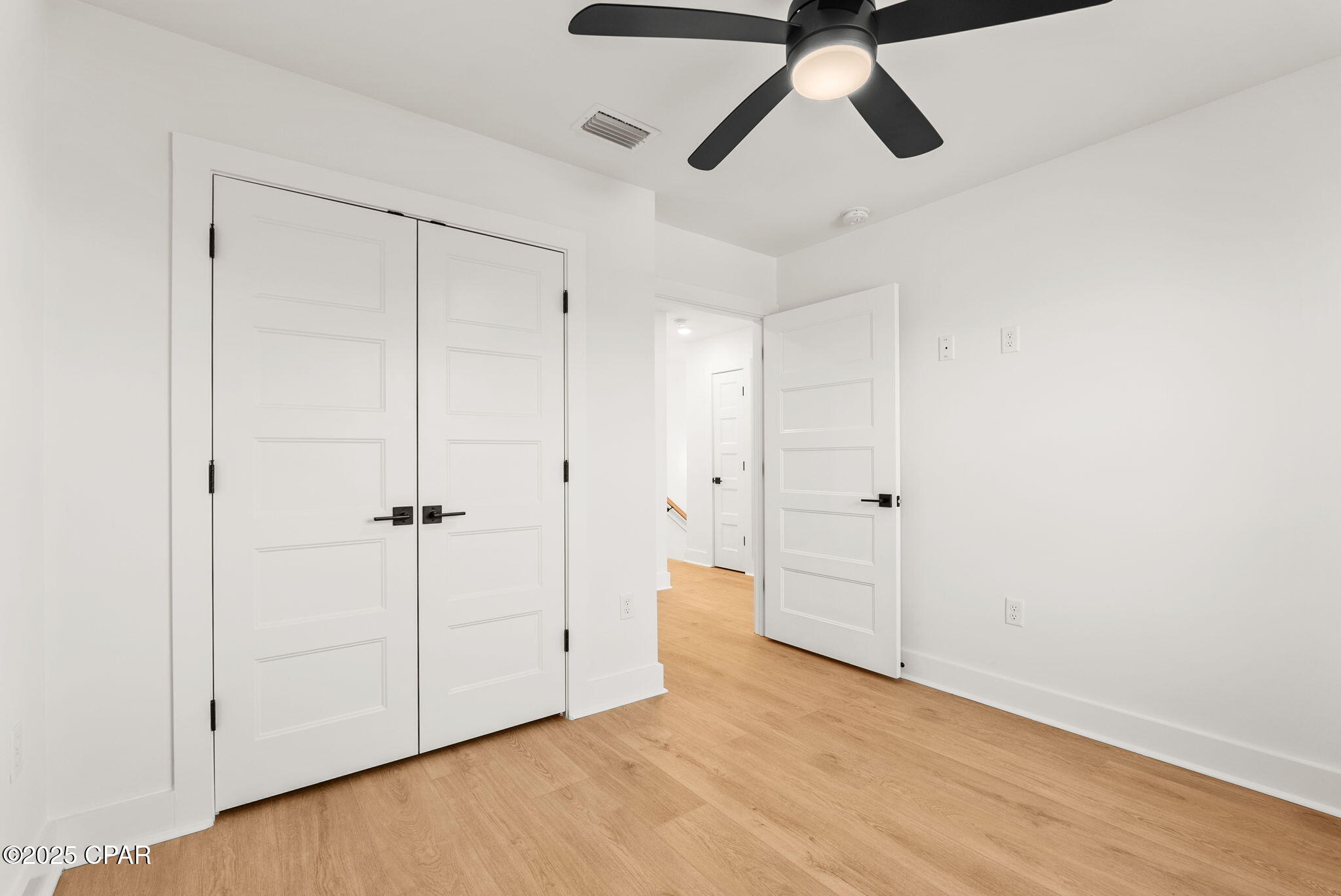 Image 28 For 420 Lacosta Avenue