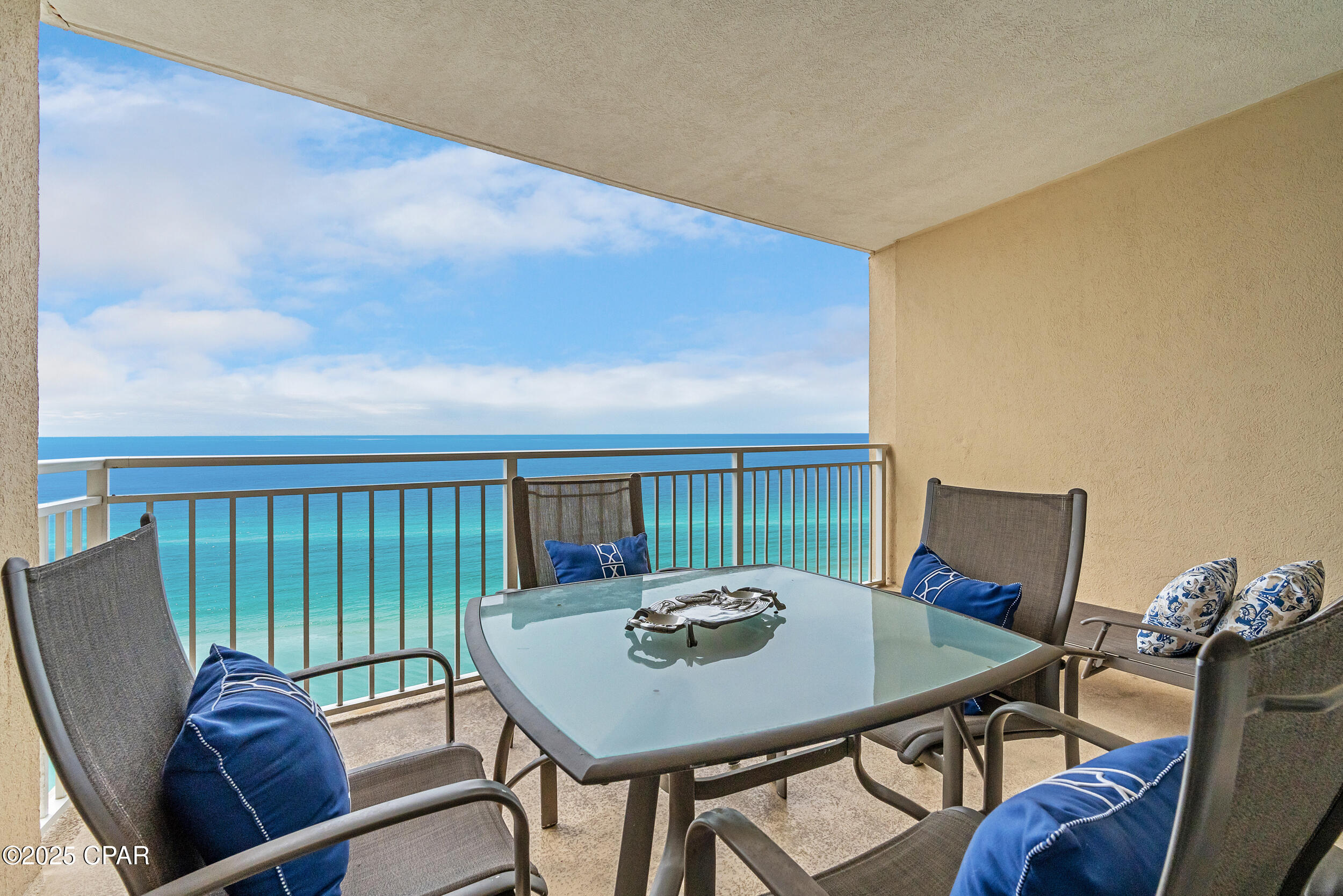 Kfrwivkt39wgqidwwc5r4kl0vazva_rg Cxbmxbnhf0